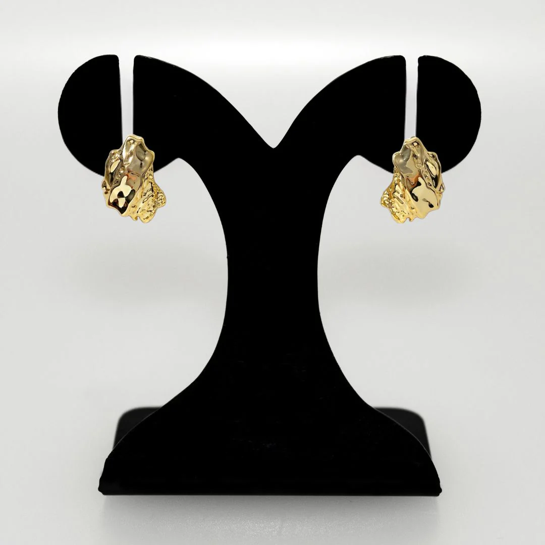 Terra Stud Earrings Gold - Image 6