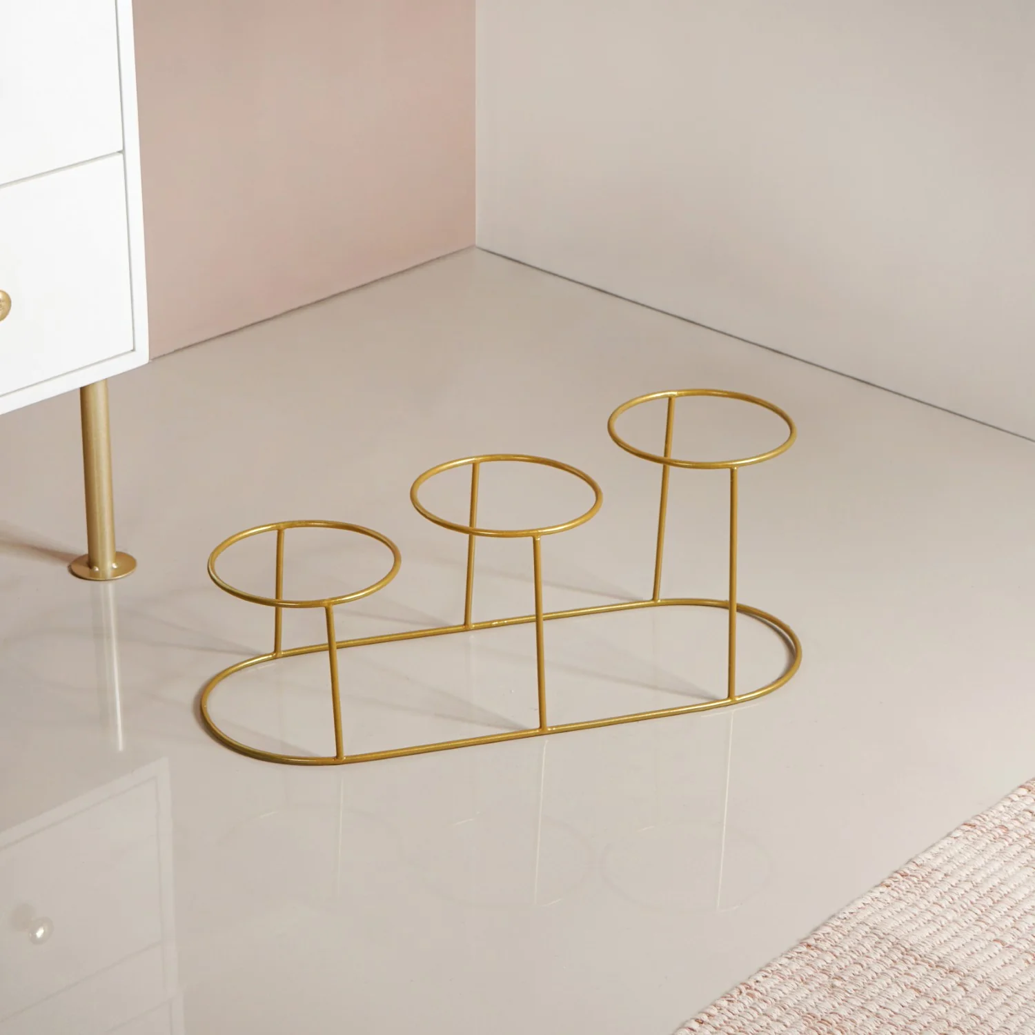 TerraGold Planters With Metal Stand Cream White - Image 8