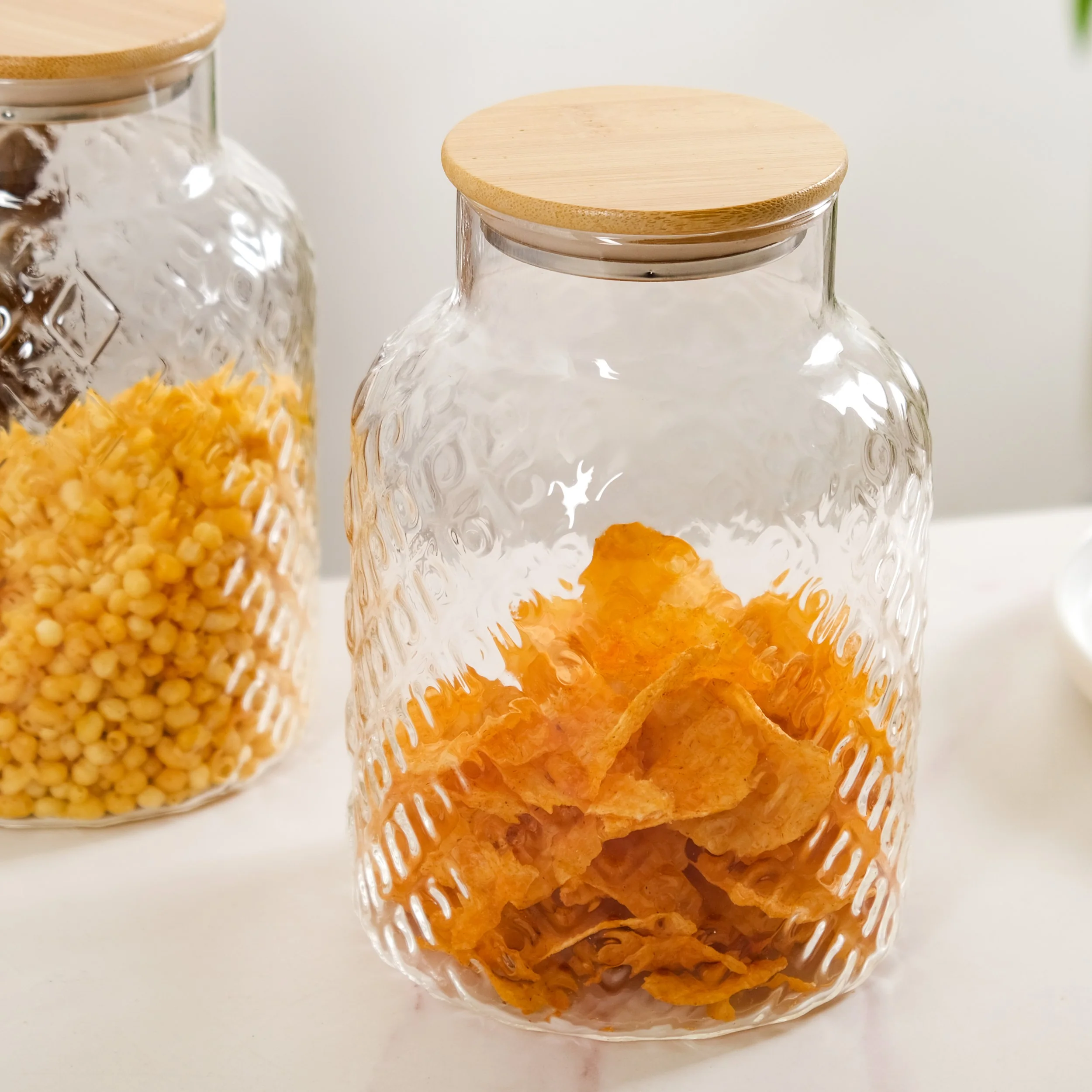 Borosilicate Textured Airtight Jar Set Of 2 1900ml - Image 8