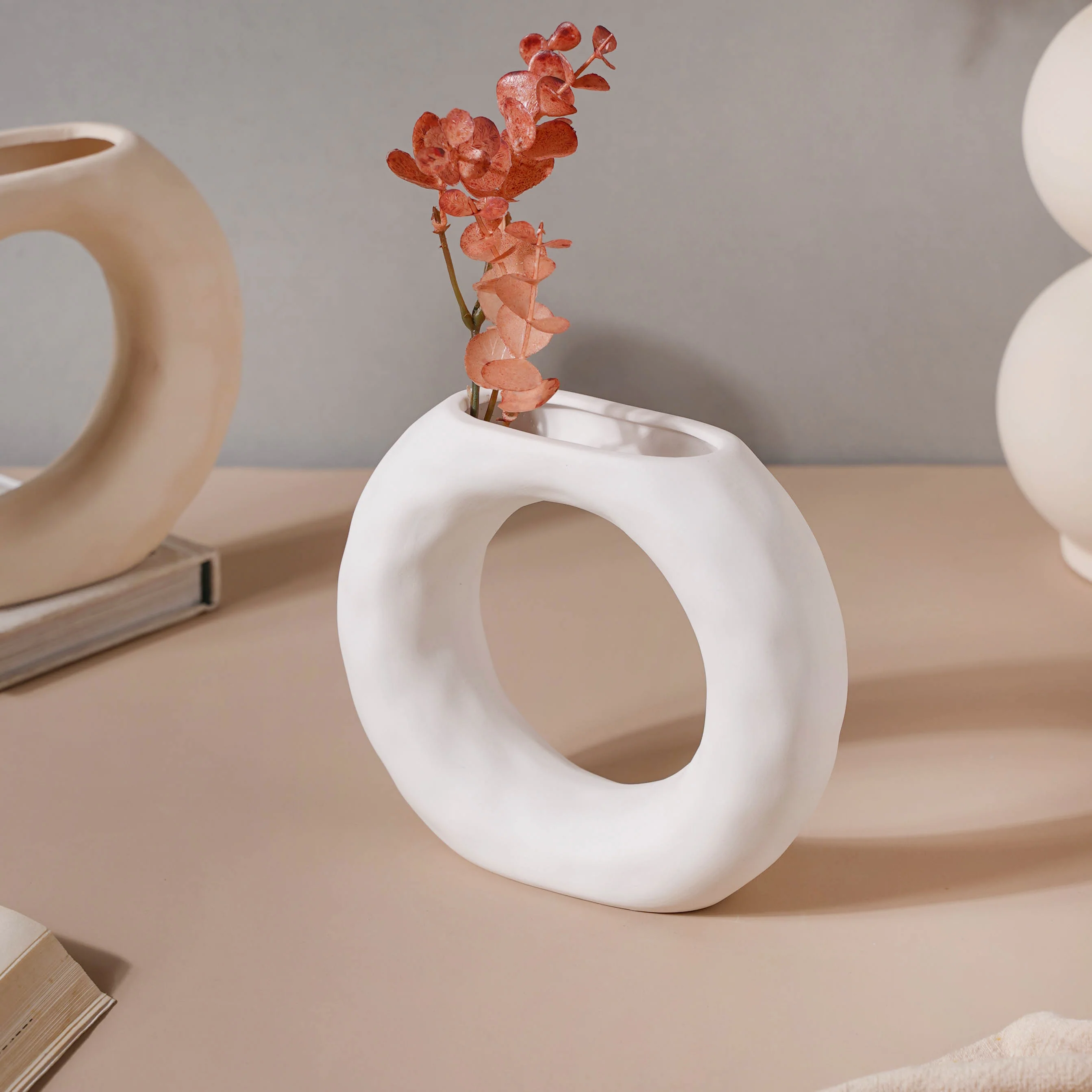 Textured Hollow Flower Pot - Image 9