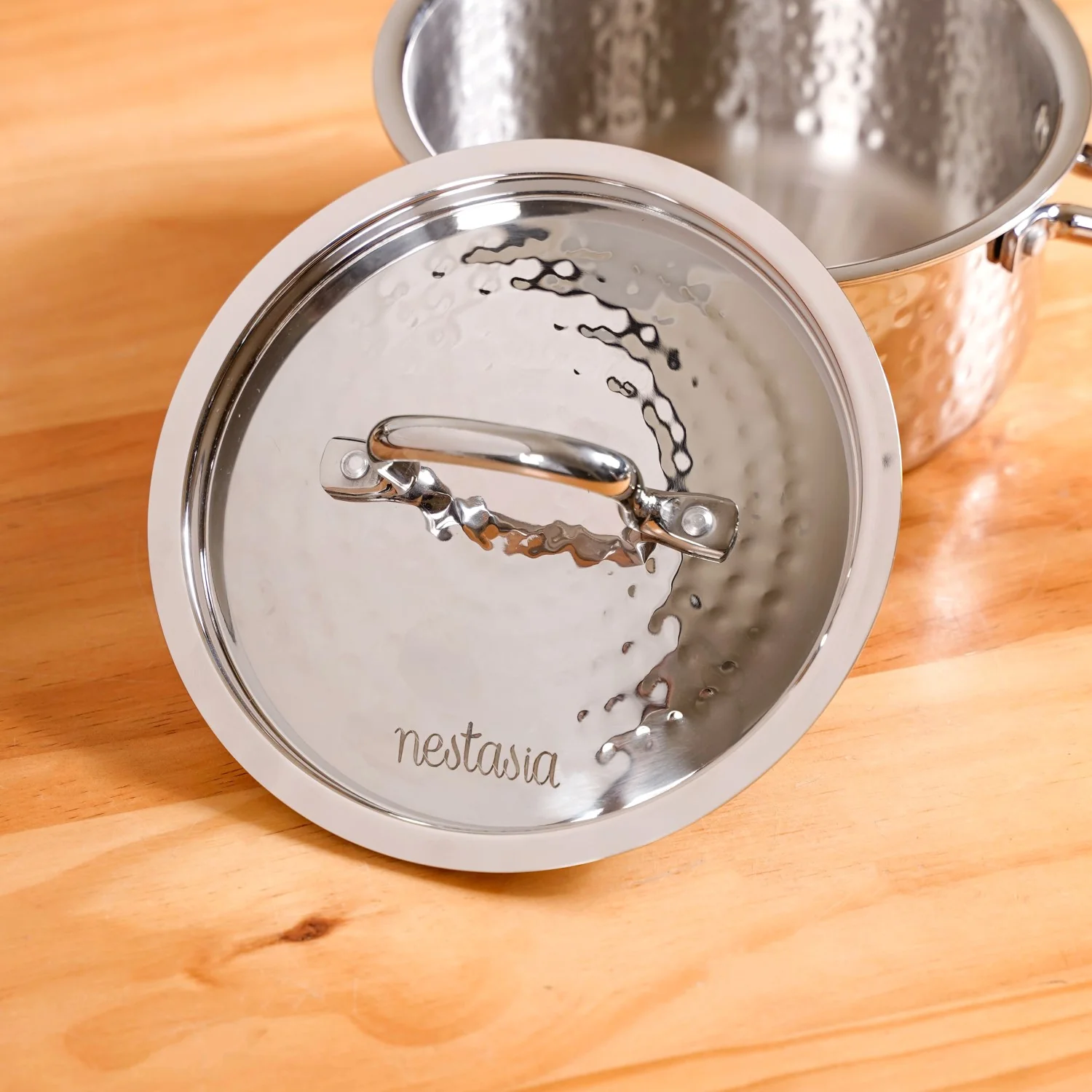 Textured Stainless Steel Deep Saucepan Tri Ply 1000ml - Image 8