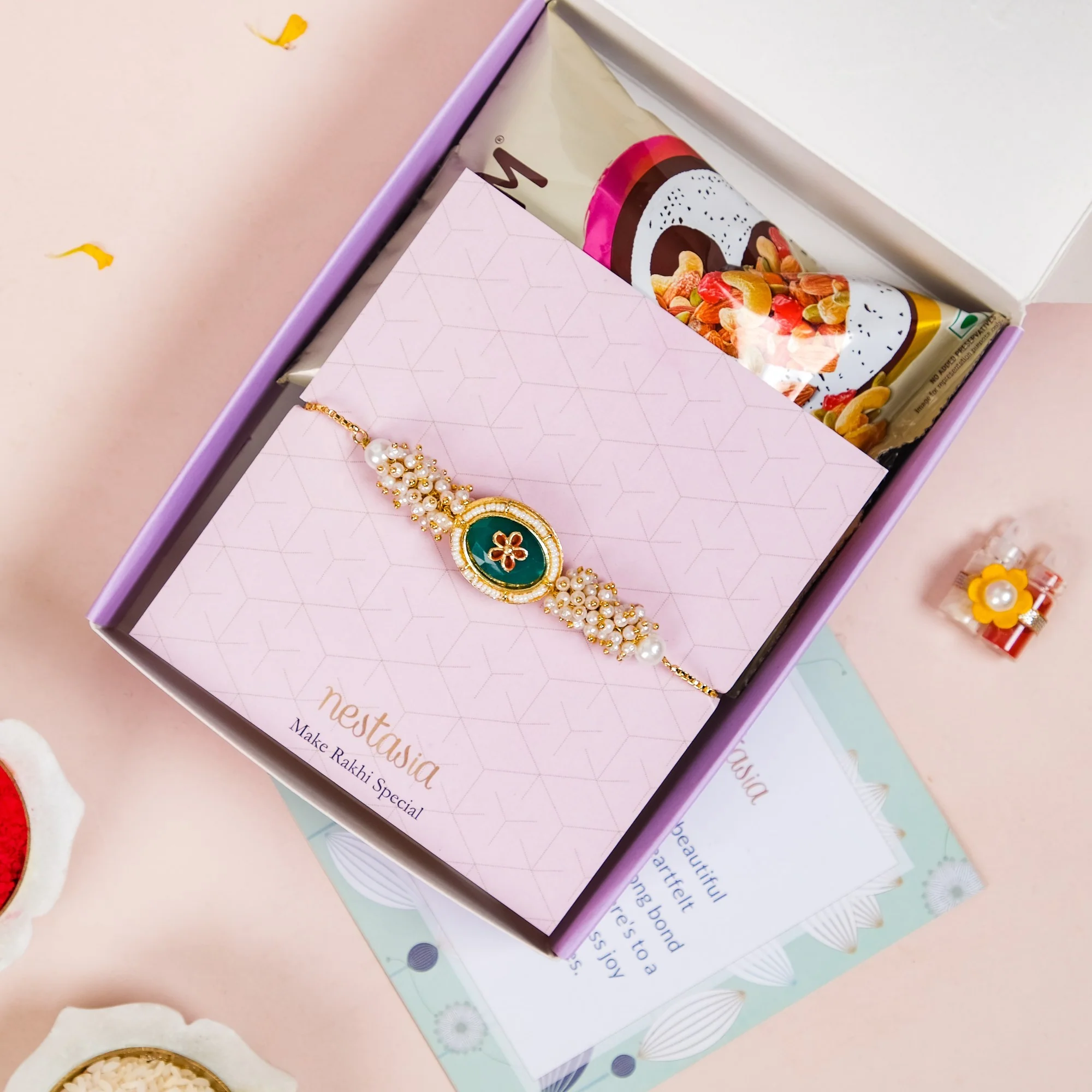 The Royal Emerald Rakhi Gift Set - Image 6