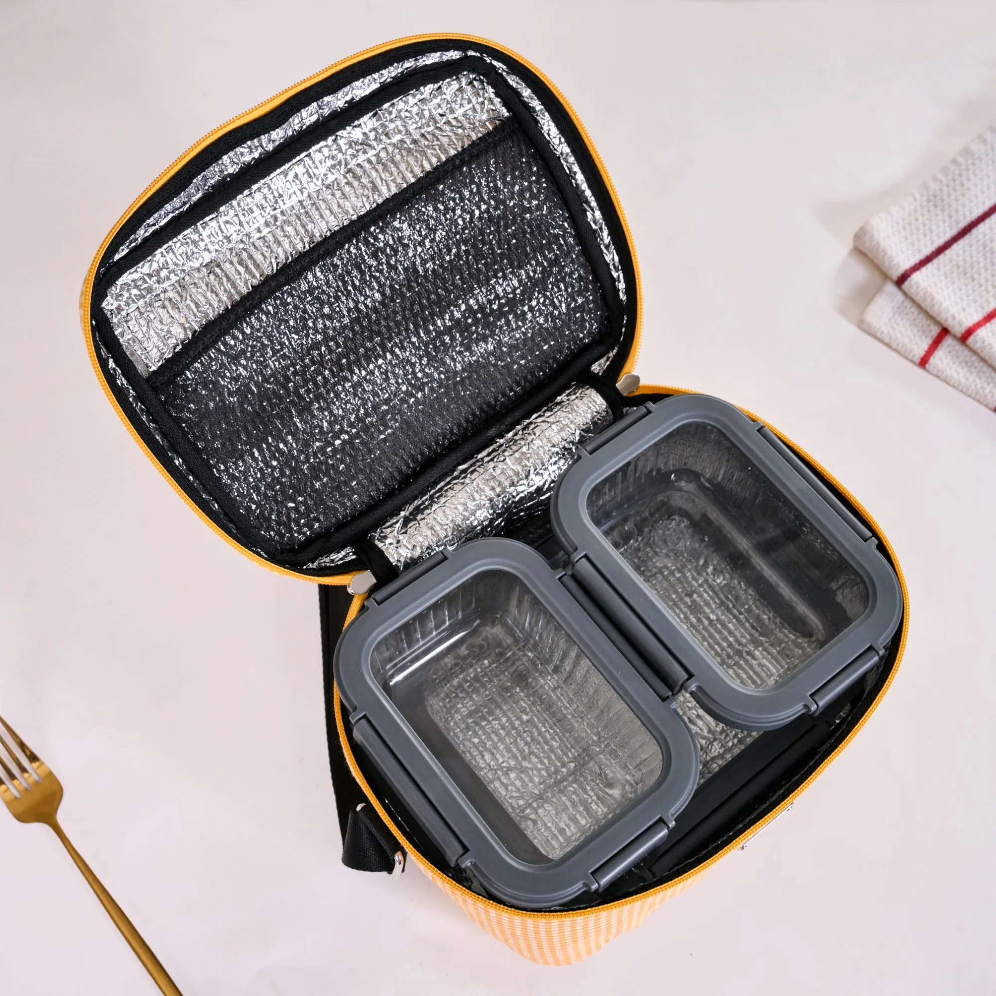 Thermal Lunch Bag And Lunch Box Set - Image 6