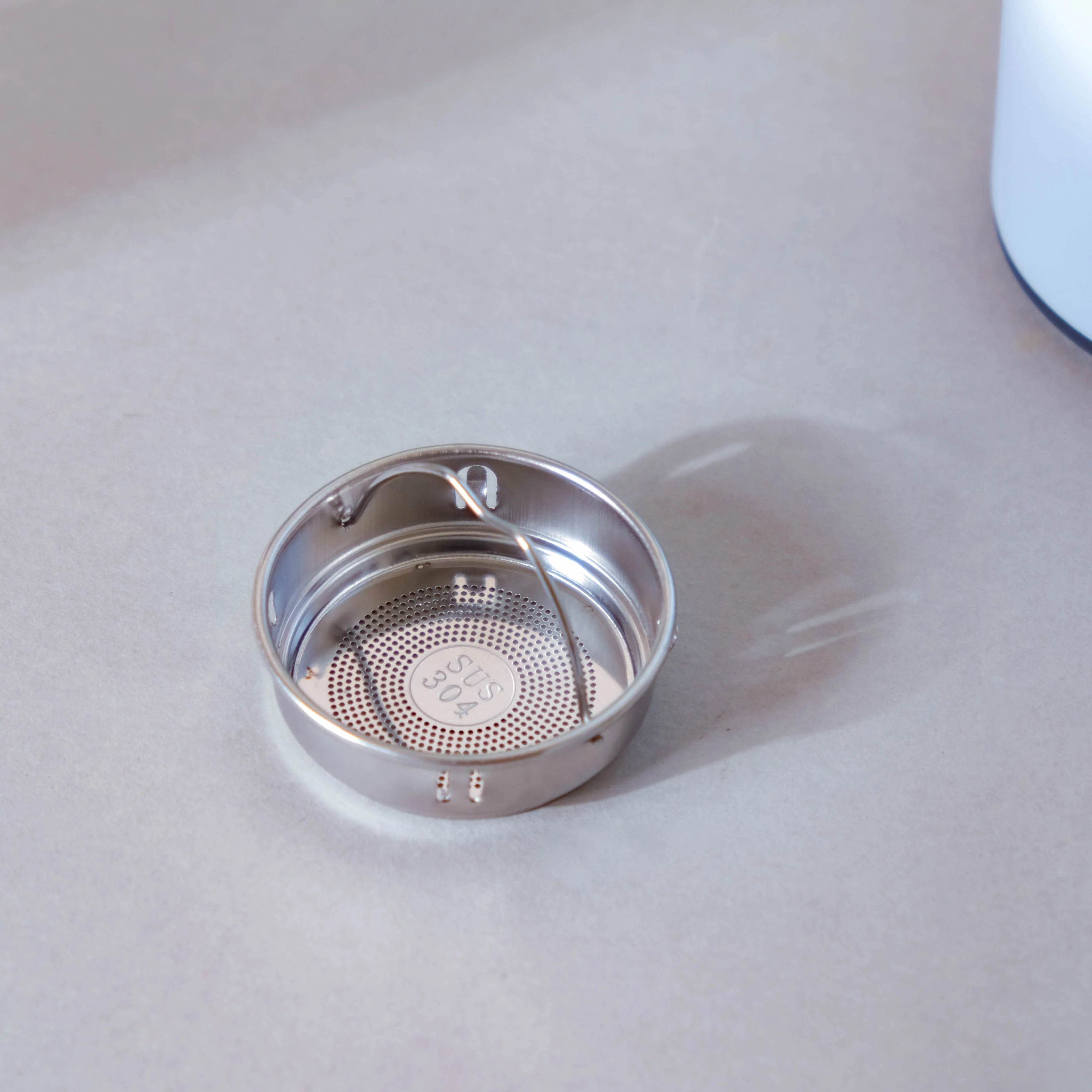 Thermos Flask with Tea Infuser - Image 11