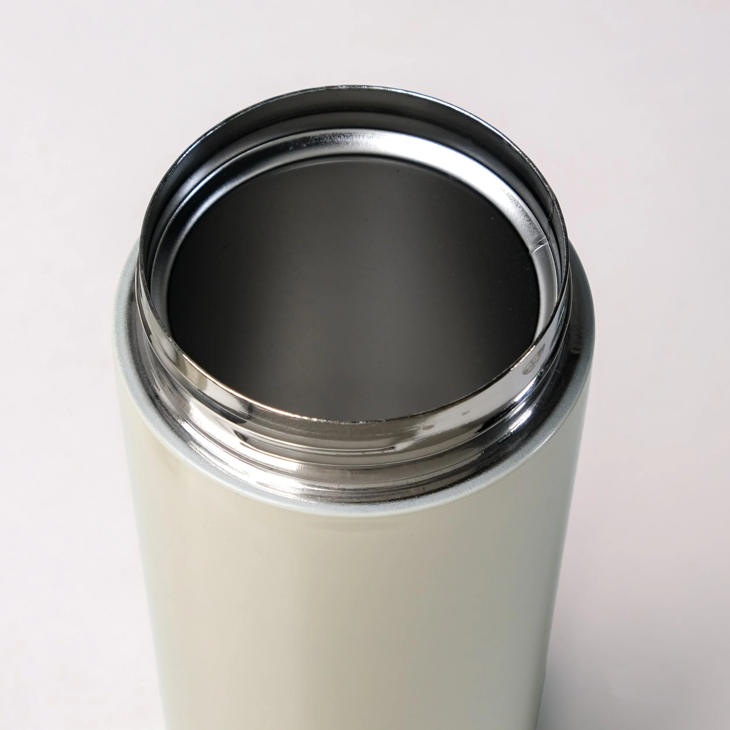 Thermox Insulated Vacuum Flask Portable Frosted Cream 450ml - Image 9