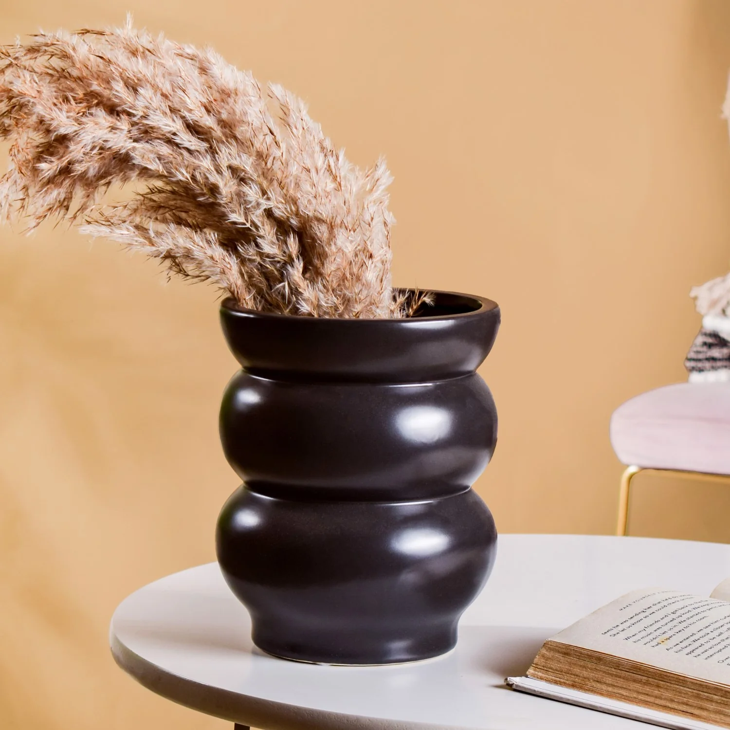 Tier Design Ceramic Vase Black - Image 3