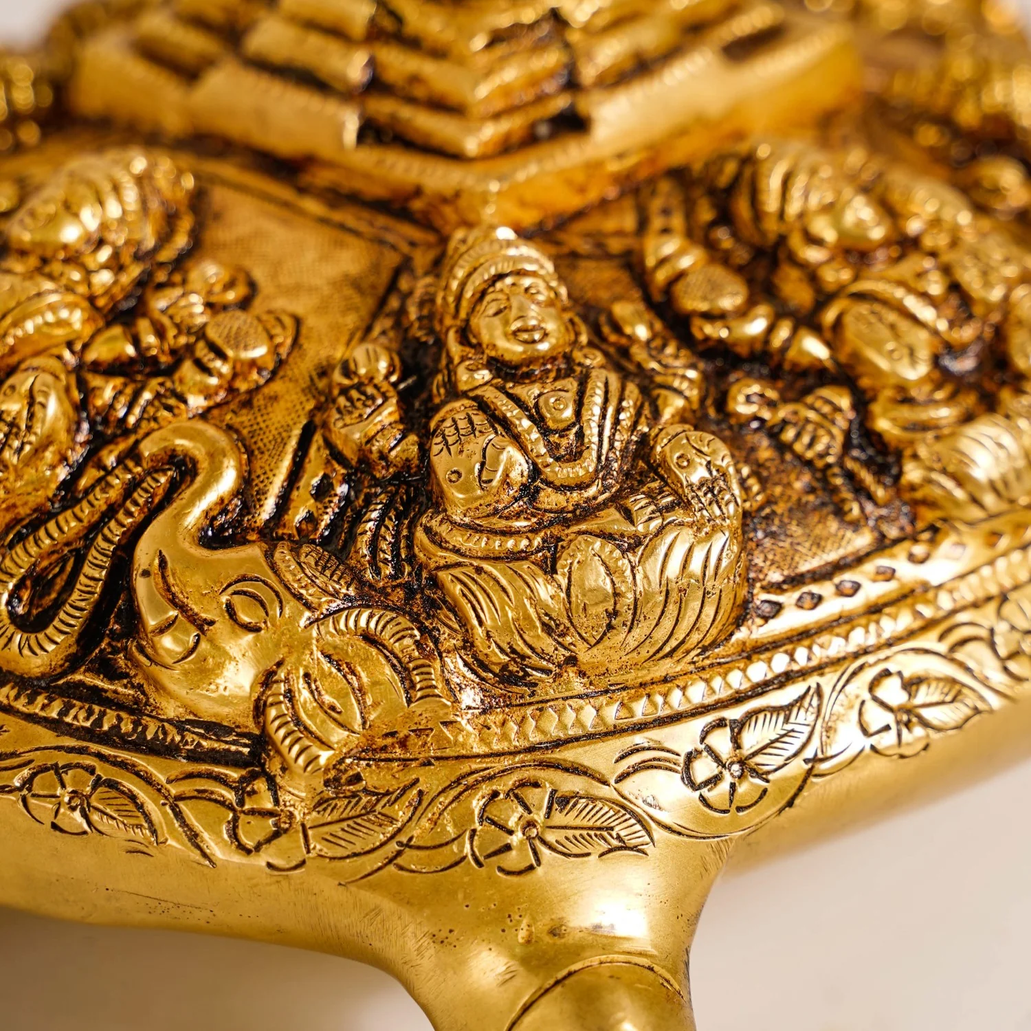Tortoise With Shree Yantra Brass Statue - Image 11
