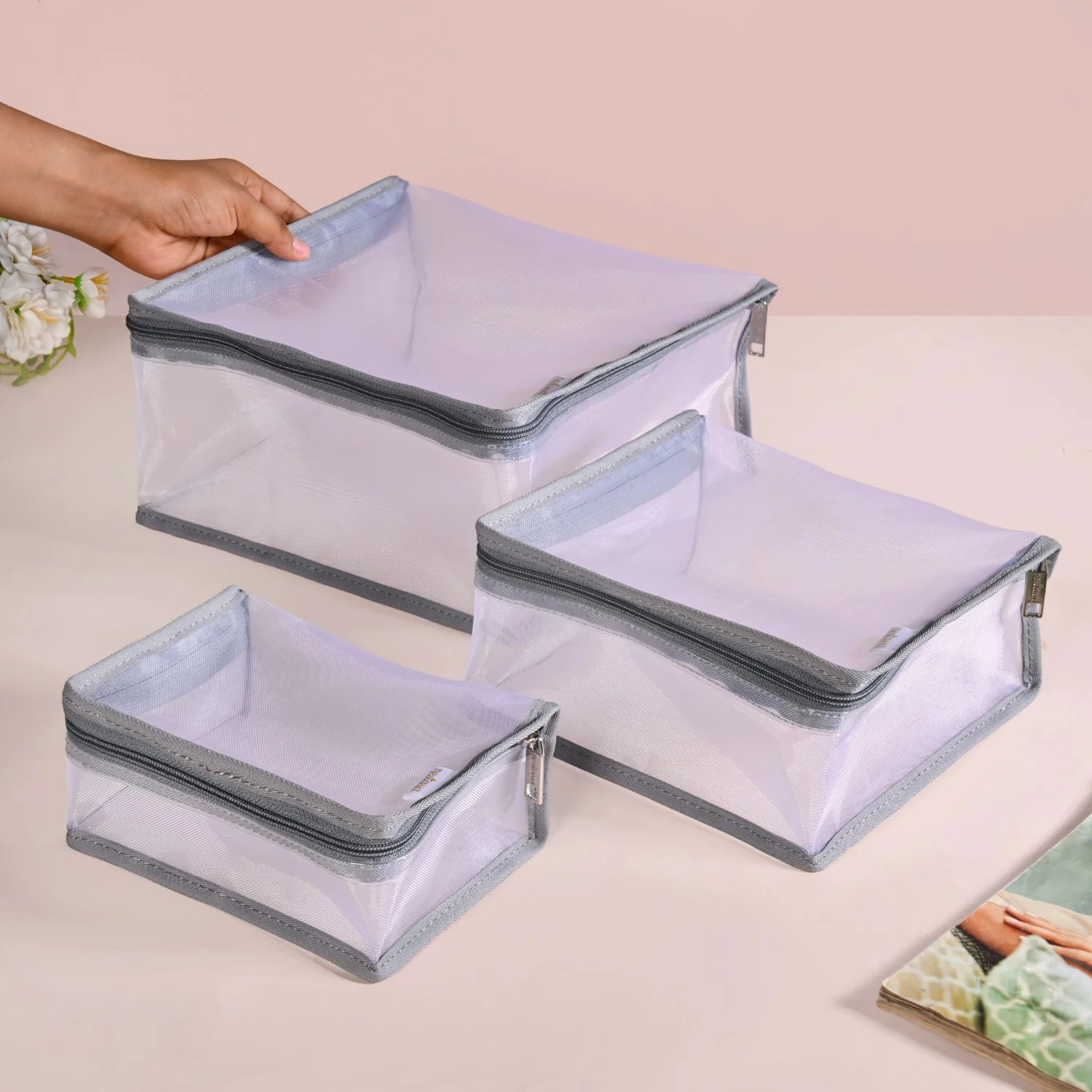 Travel Organiser Storage Bags In Grey Set Of 3 - Image 3