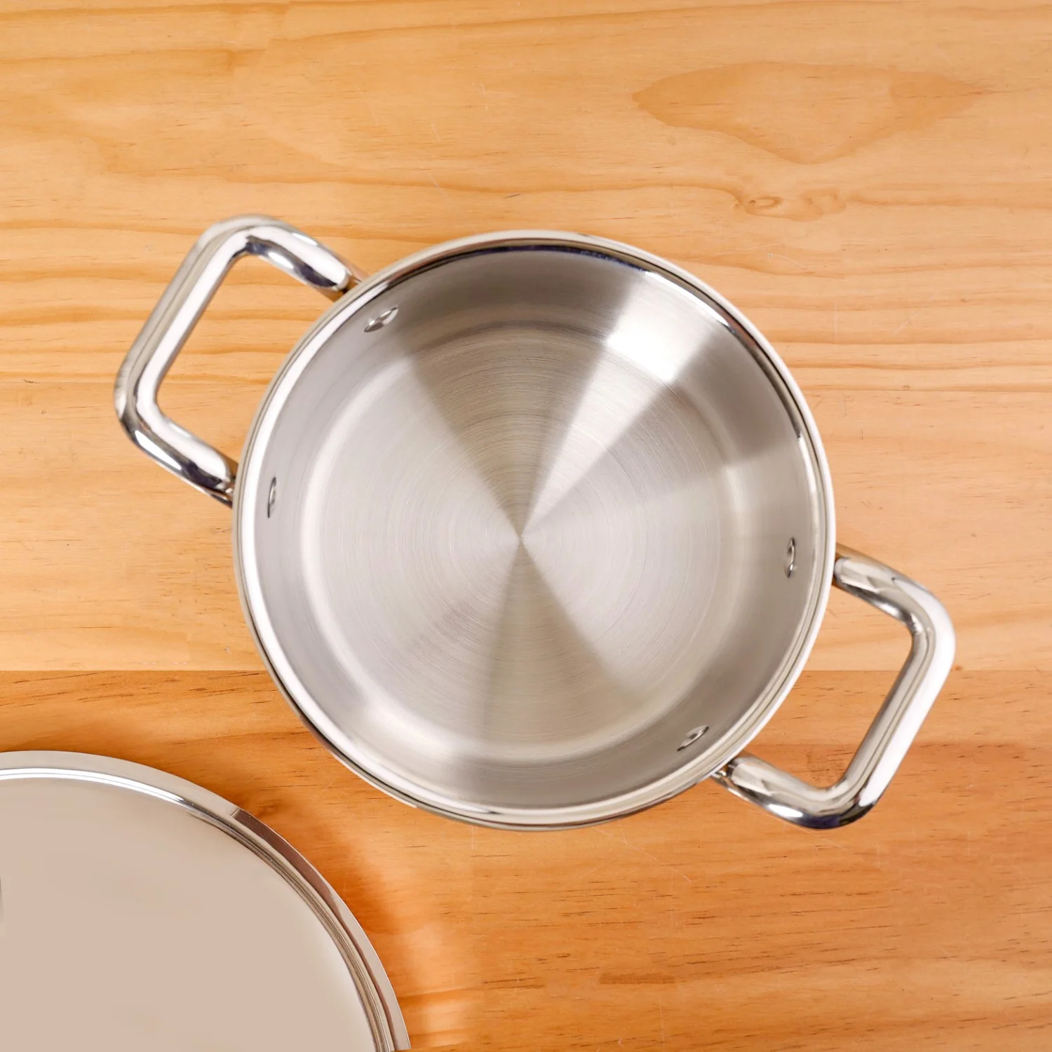 Tri Ply Stainless Steel Casserole Pot With Lid 2300ml - Image 7