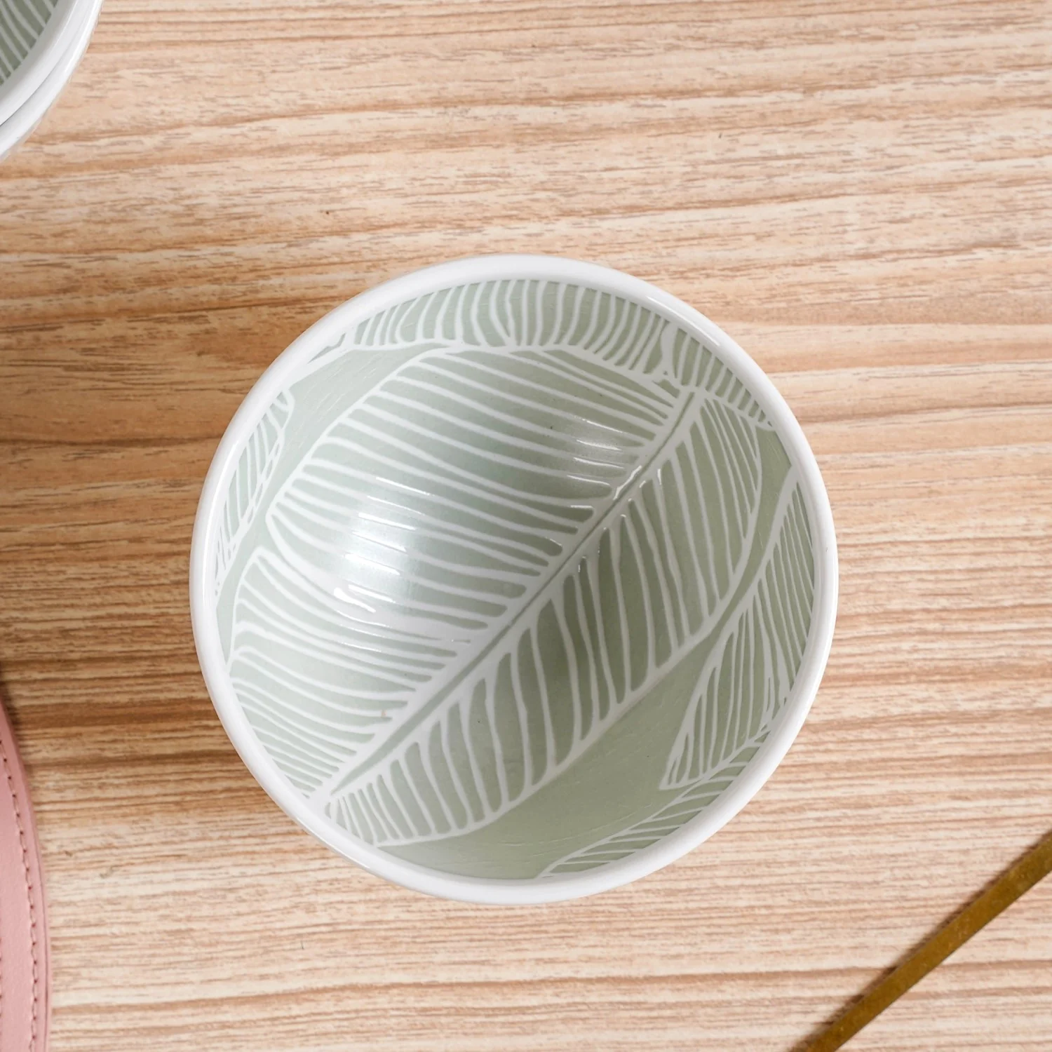 Tropica Banana Leaf Embossed Small Bowl Set Of 4 Mint 325ml - Image 2