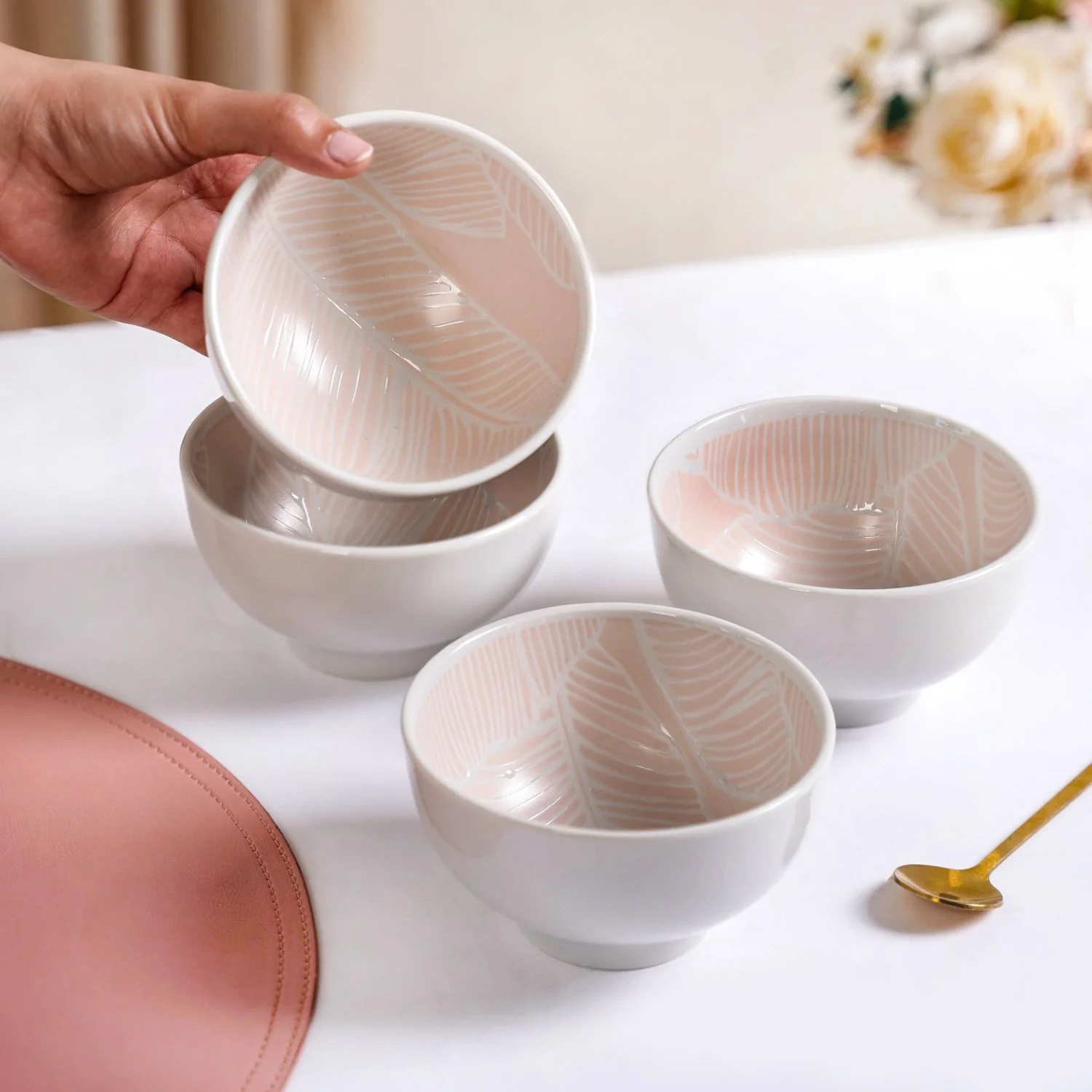 Tropica Pastel Pink Ceramic Snack Bowl Set Of 4 325ml - Image 3