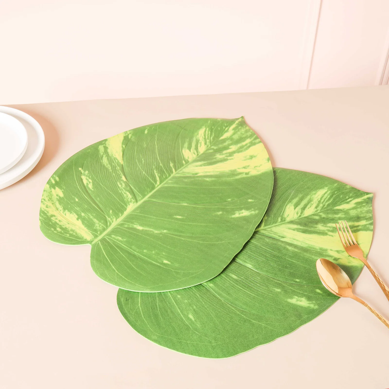 Tropical Leaf Table Mat Set of 2 - Image 2
