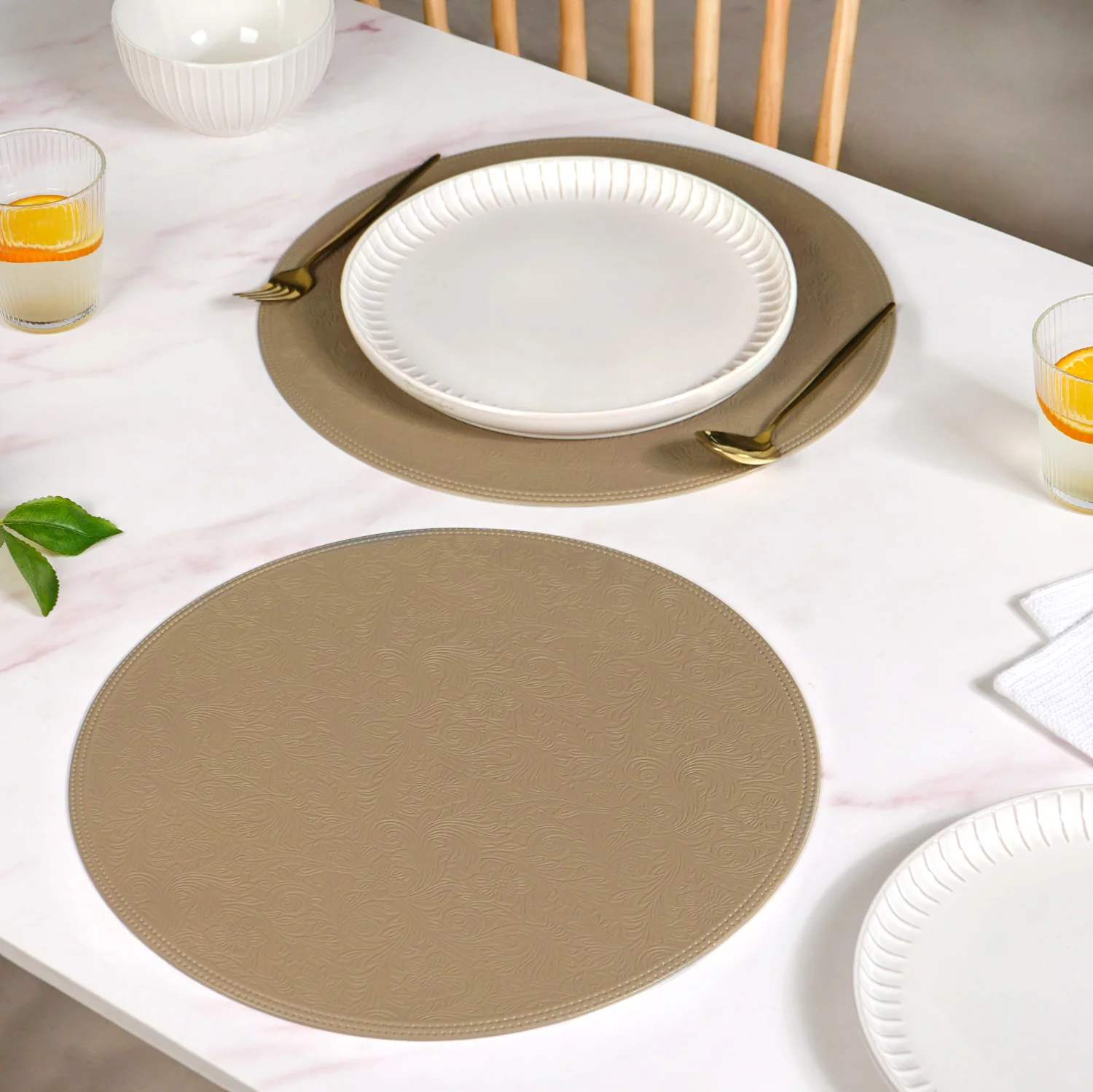 Tuscany Brown Round Table Mat Set Of 6 - Image 3