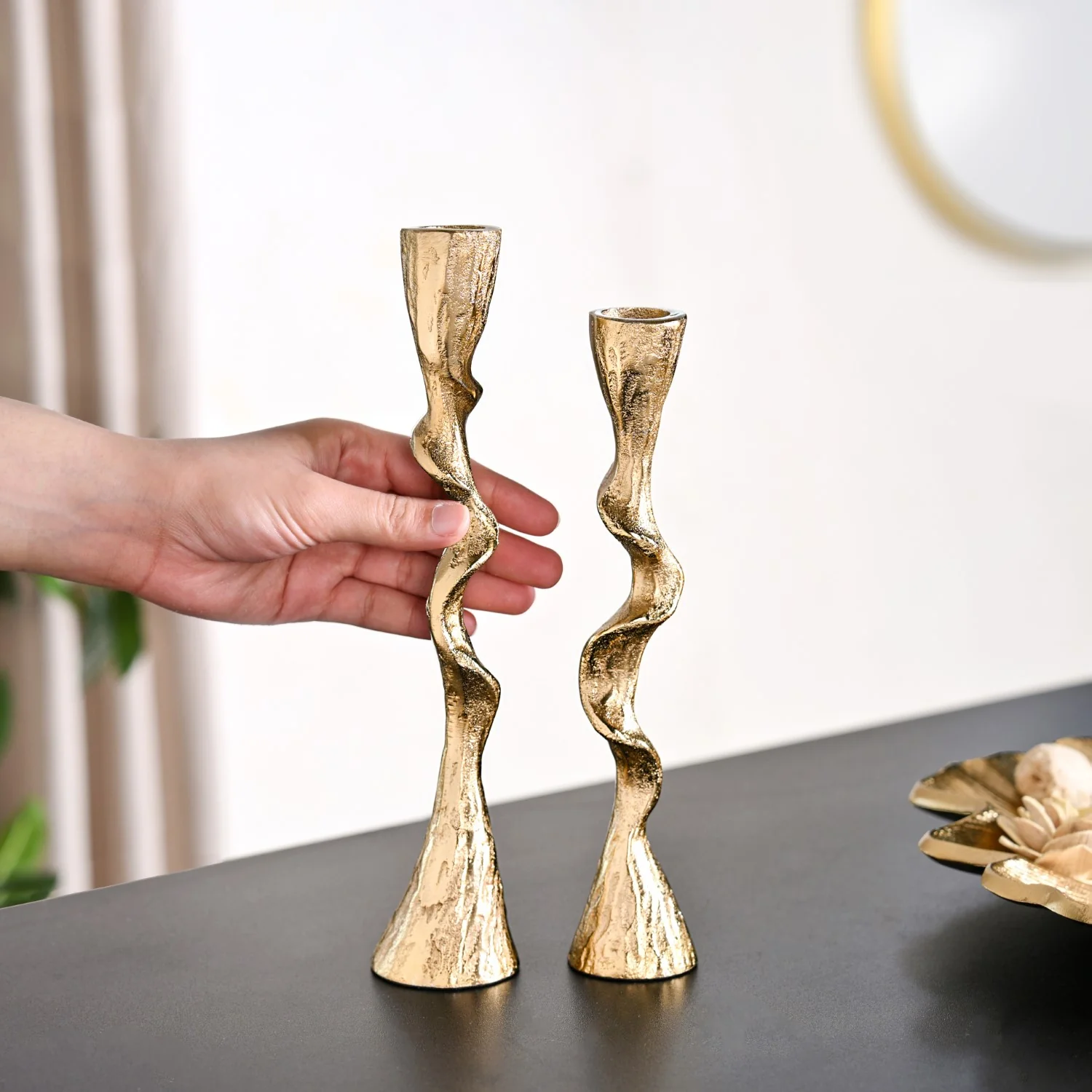 Twirl Table Candle Holder Set Of 2 Gold - Image 3