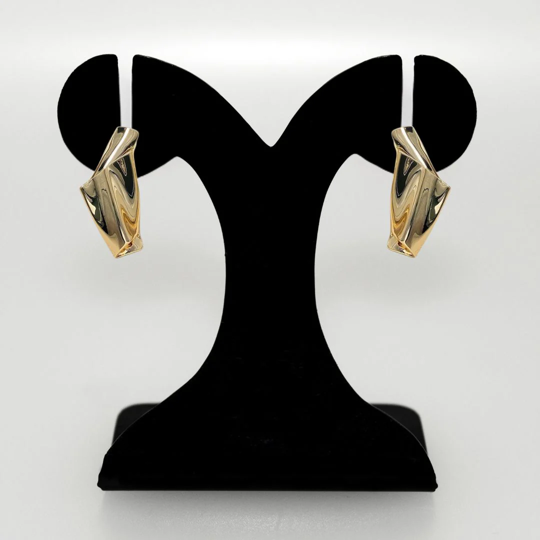 Twisted Form Drop Earrings Gold - Image 6