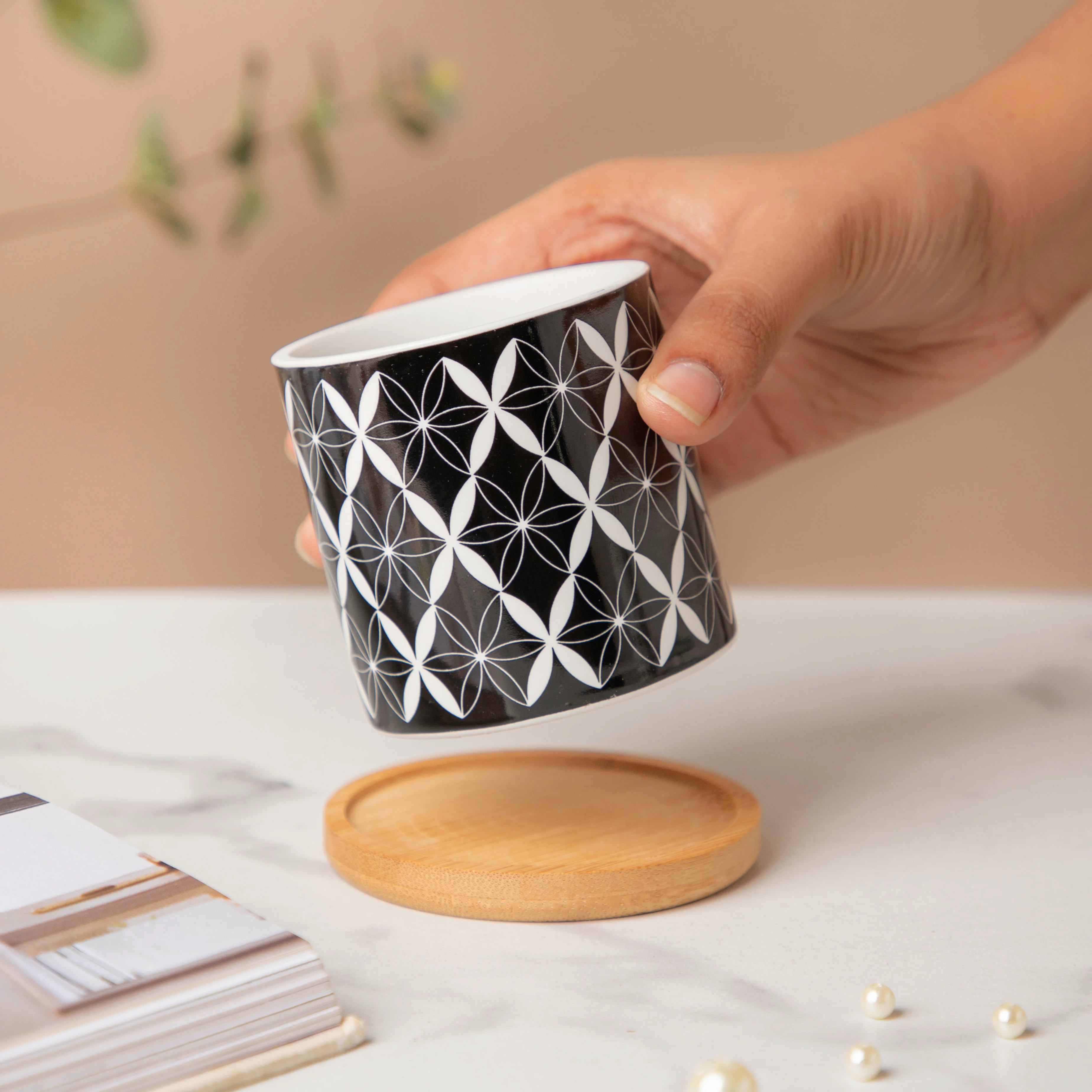 Twyla Diamond Black White Planter With Wooden Coaster - Image 2