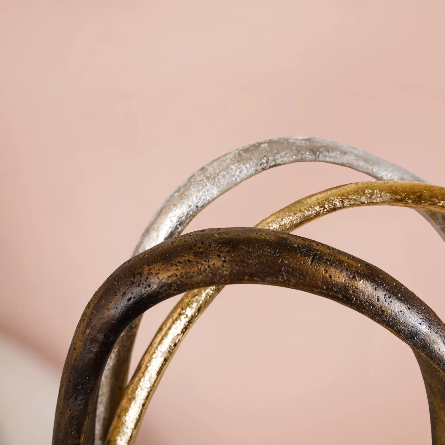 Unity Rings Statement Decor - Image 5