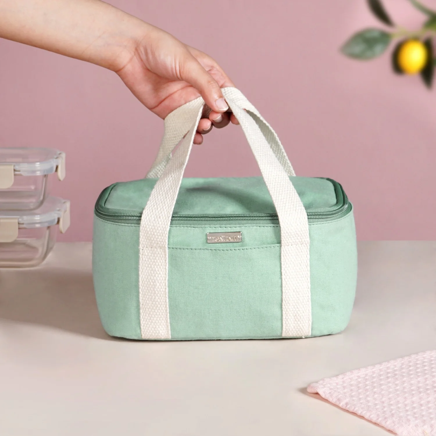 Urban Daily Insulated Daily Lunch Bag In Green - Image 2