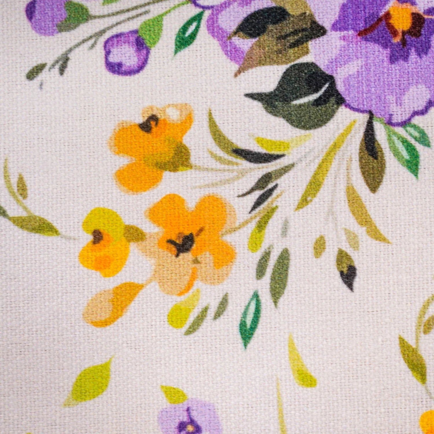 Valley Of Spring 8 Seater Table Runner 269x36cm - Image 7