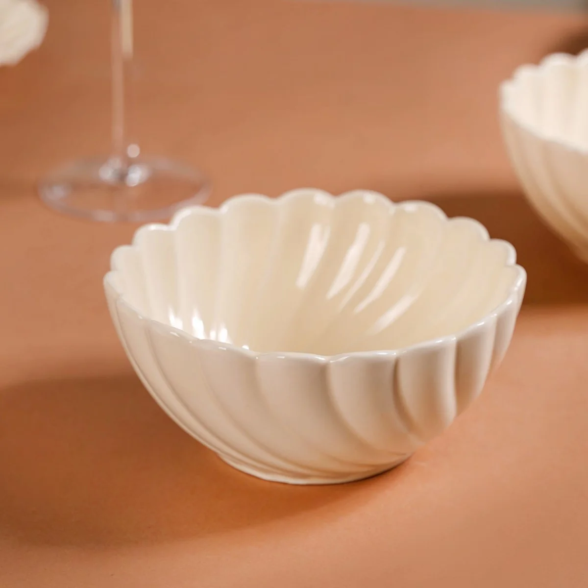 Vanilla White Scallop Luxury Serving Bowls Set Of 2 850ml - Image 8