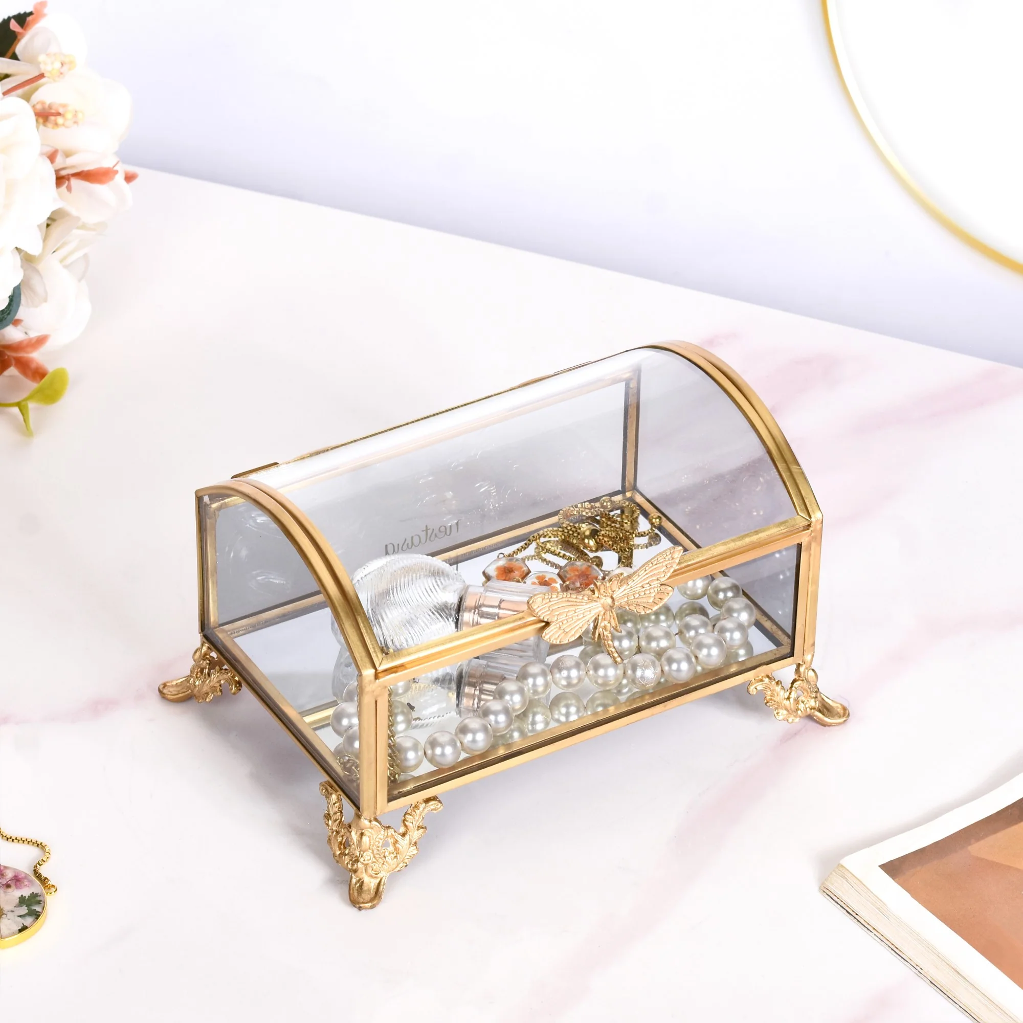 Vanity Box Treasure Chest Vintage - Image 6