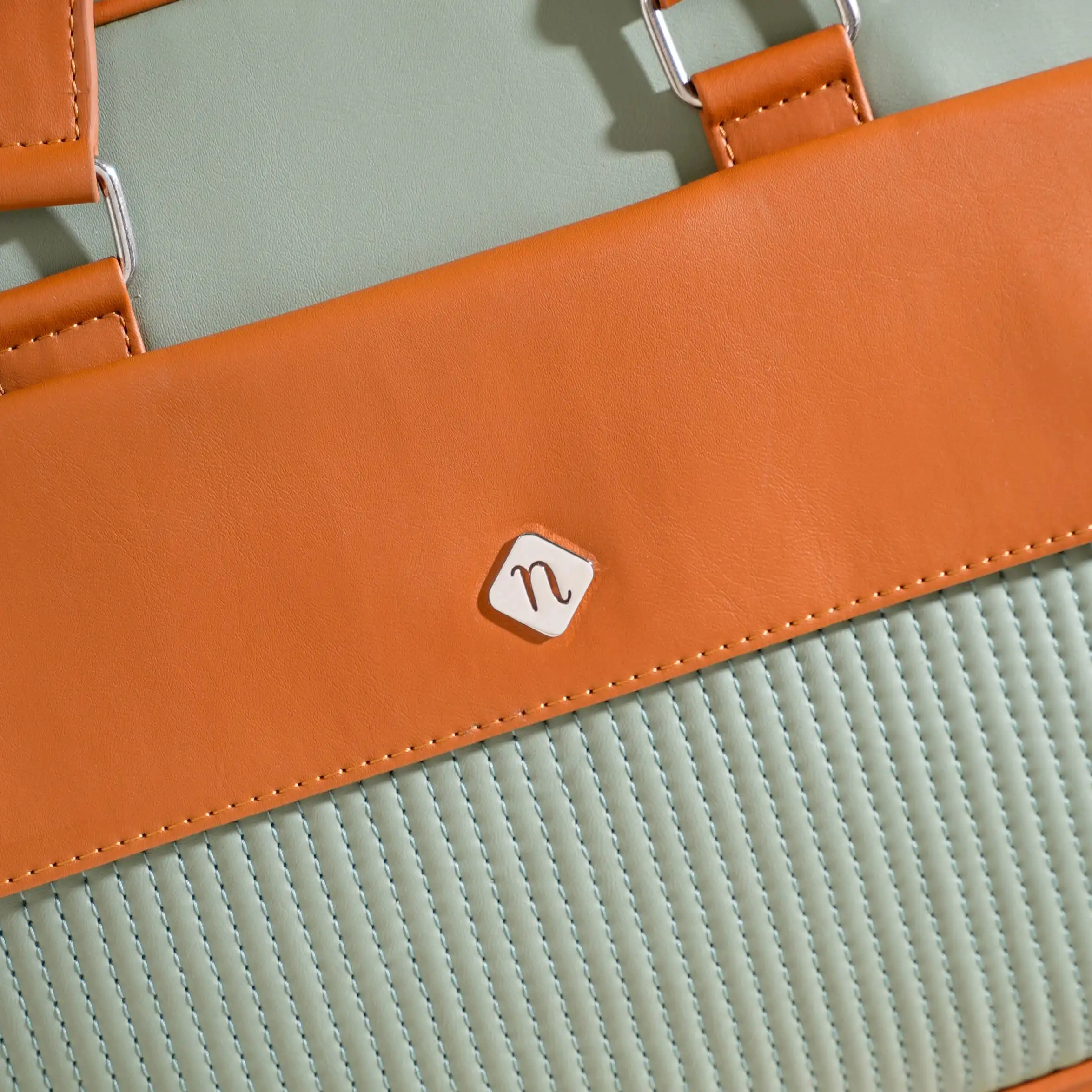 La Fusion Vegan Leather Laptop Organiser Bag 14" x 10" - Image 20