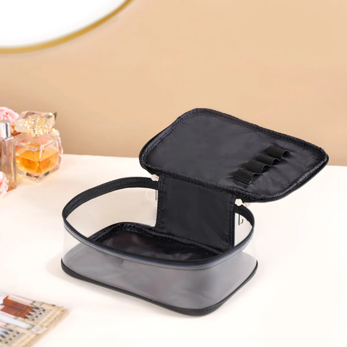 Vegan Leather Makeup Organizer Black - Image 7