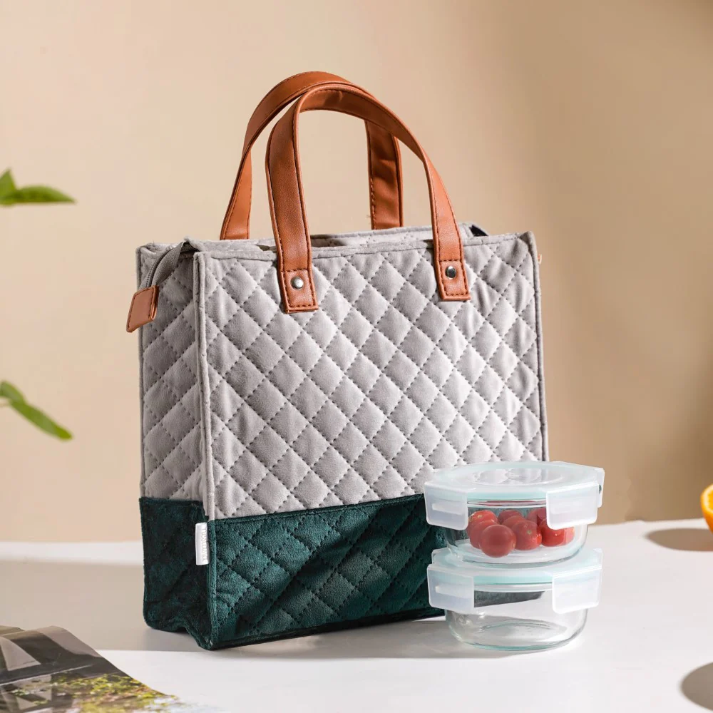 Velvet Lunch Bag And Lunch Box Set Of 3 - Image 3