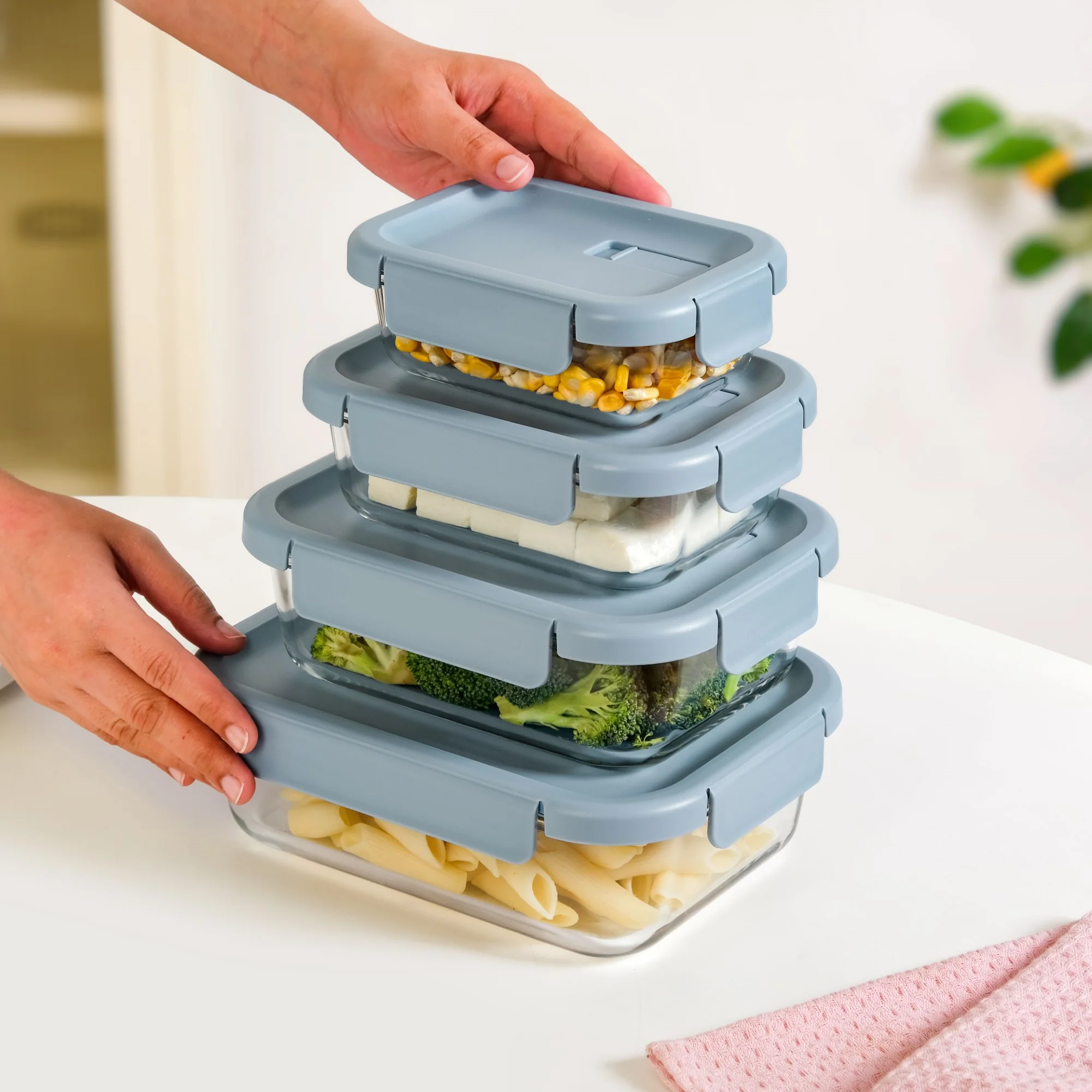Venti Food Containers Blue Set Of 4 370ml 660ml 1000ml 1500ml - Image 3