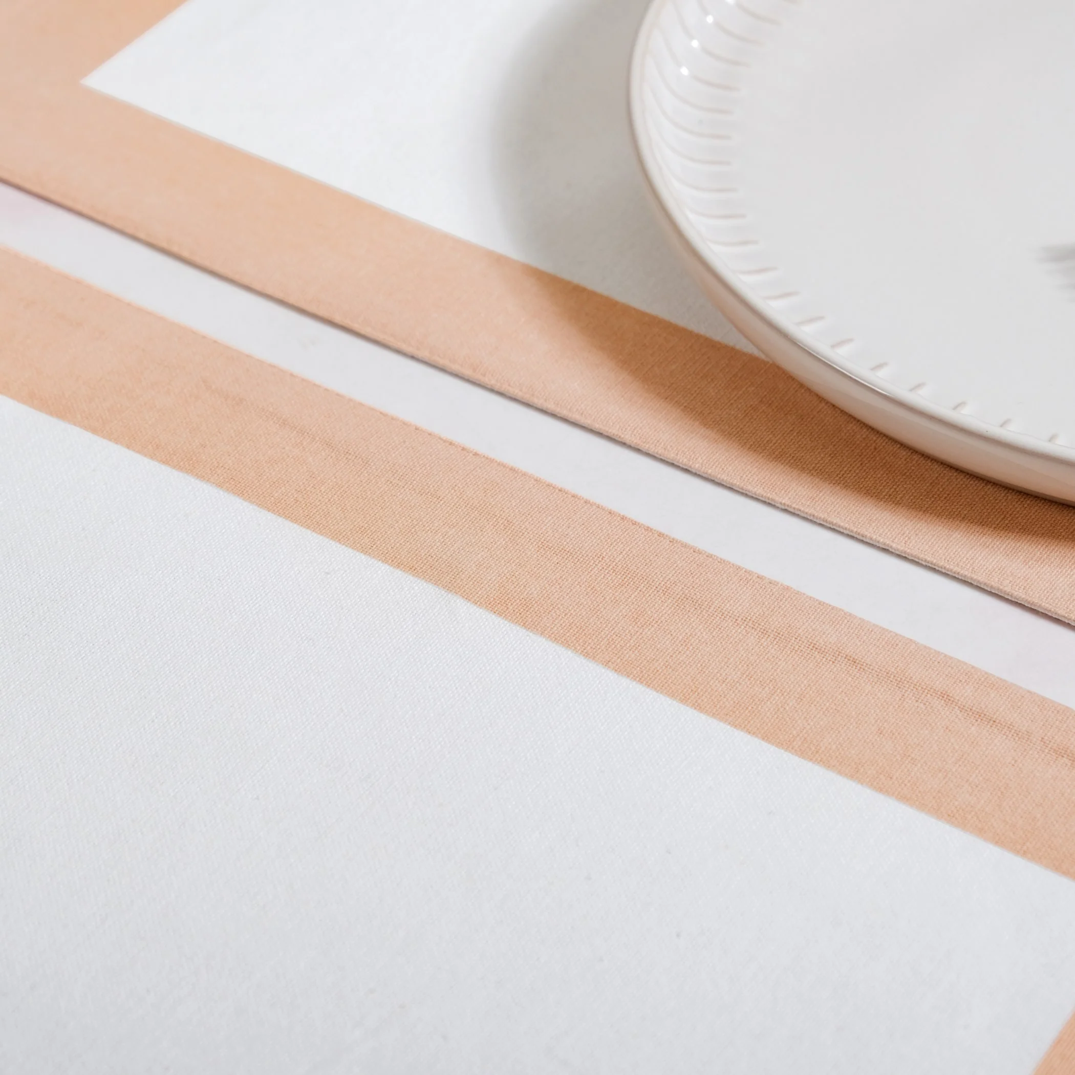 Ventosa Floral Embroidered Table Placemat Set Of 6 In Peach - Image 6