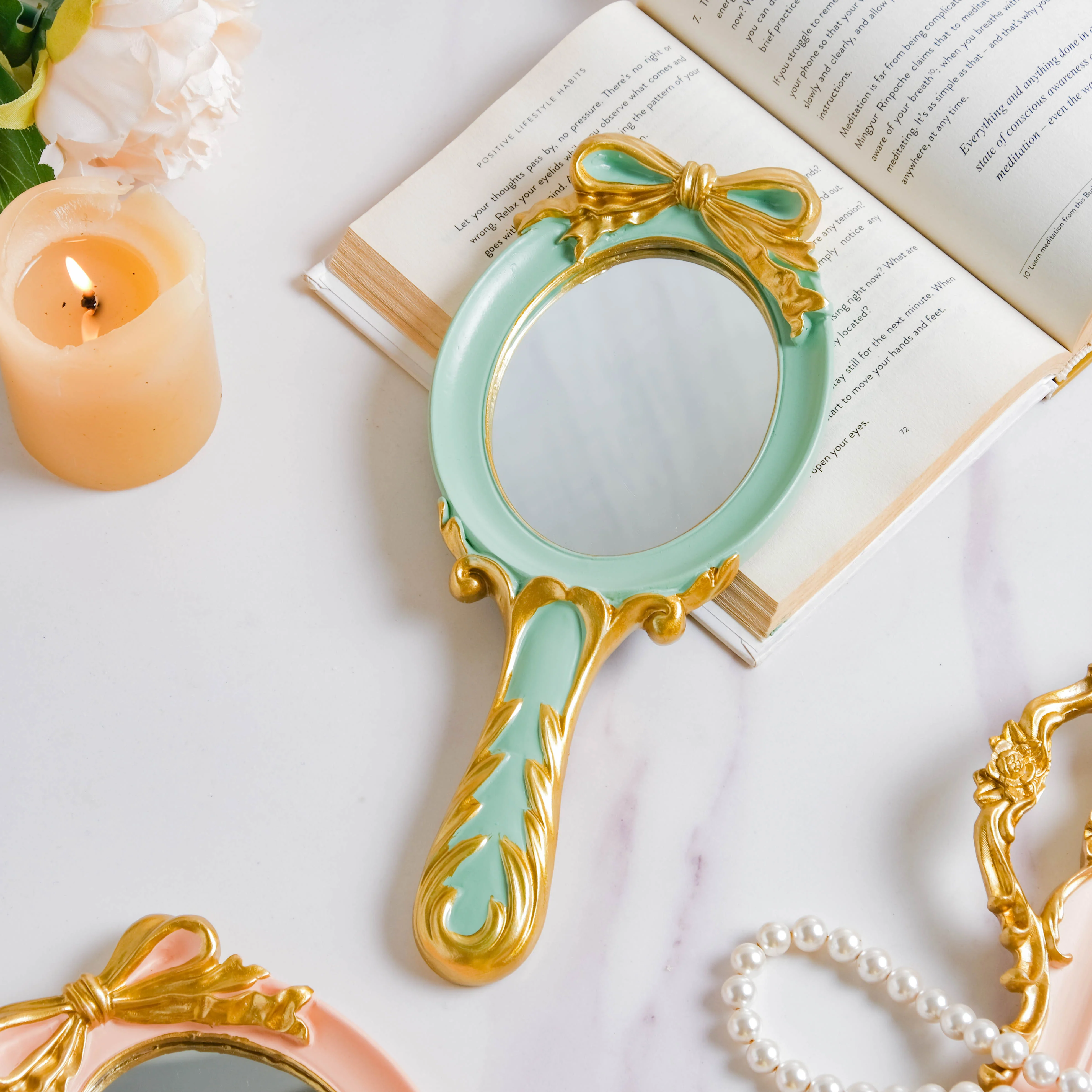 Venus Vanity Handheld Mirror Green