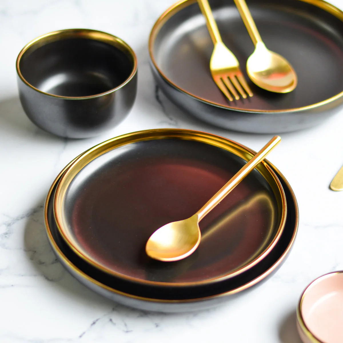 VERA Ceramic Deep Pasta Plate Black 8 Inch - Image 4