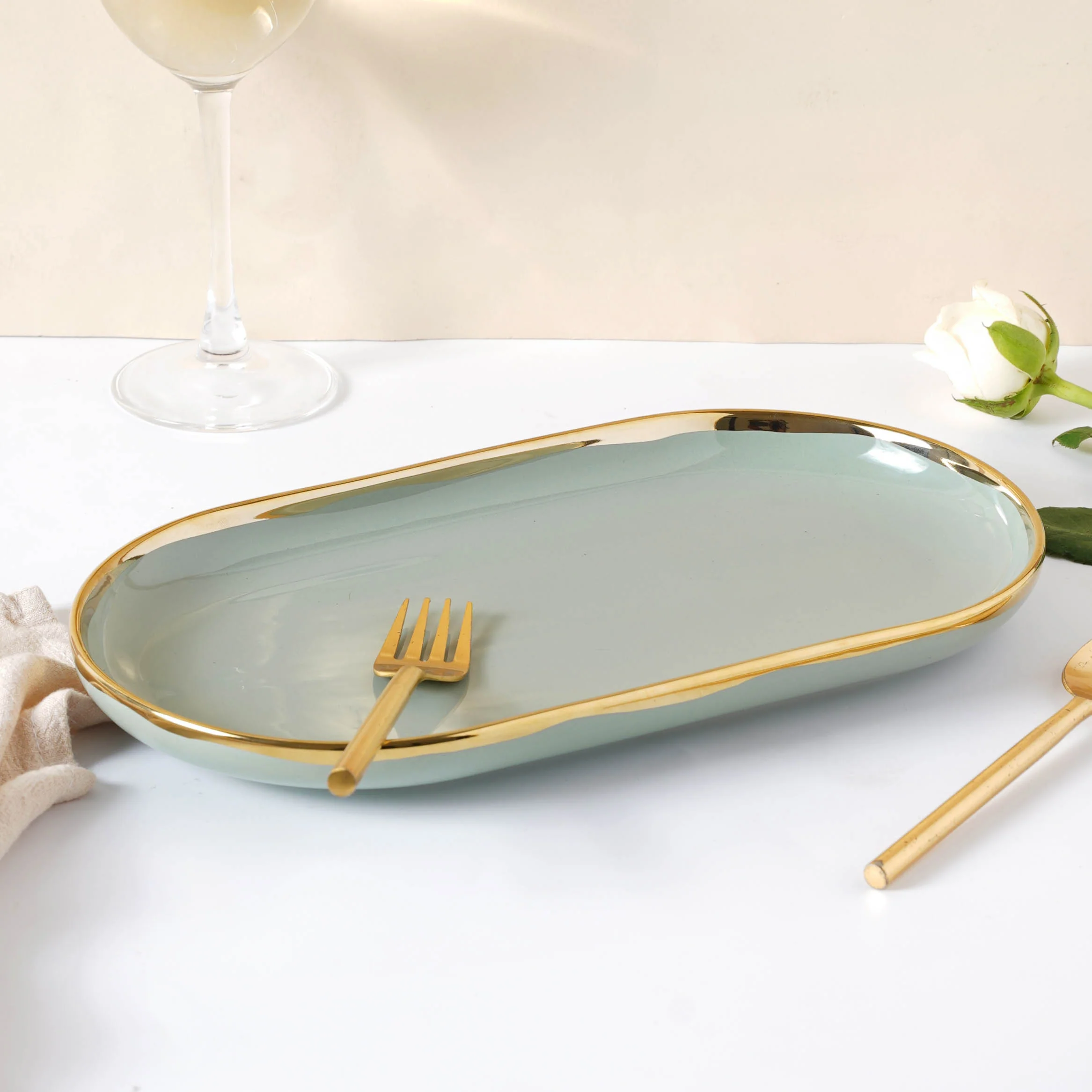 VERA Green Serving Plate - Image 3