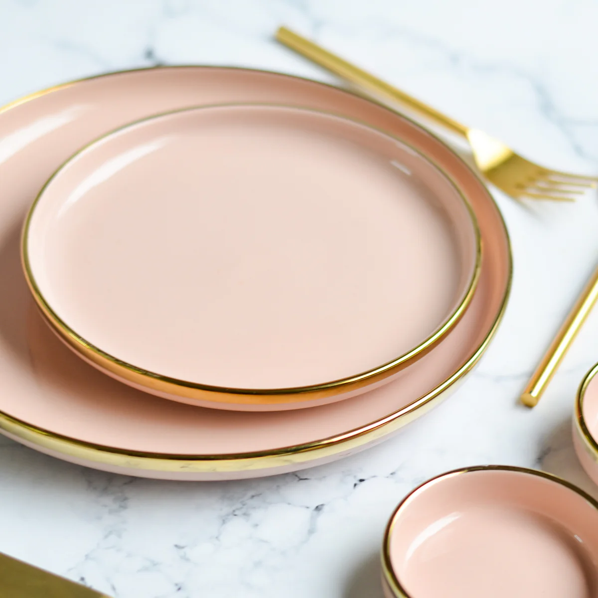 VERA Pink Plates - Image 16