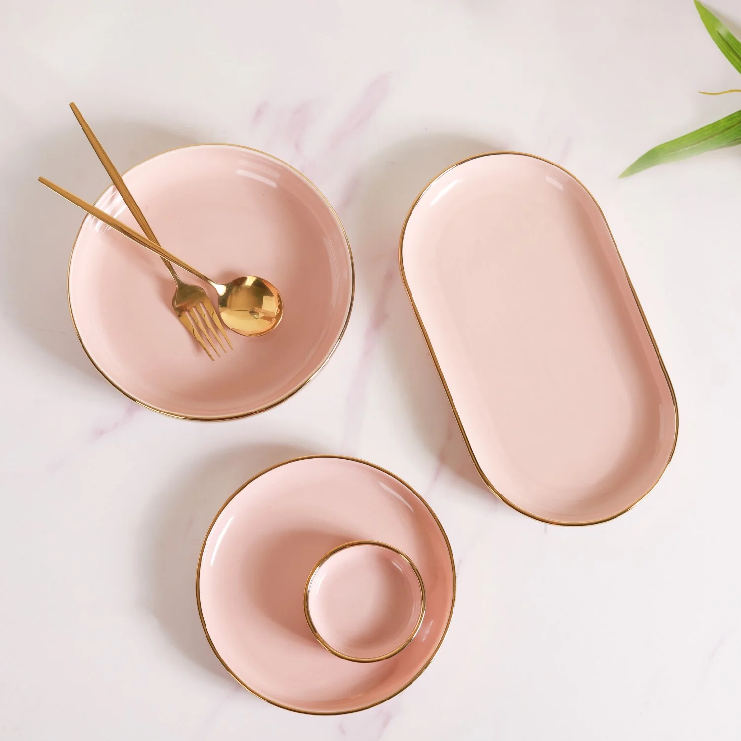 VERA Pink Plates - Image 3