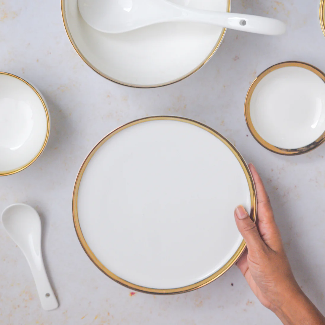 Vera White Dinnerware Set - Image 9