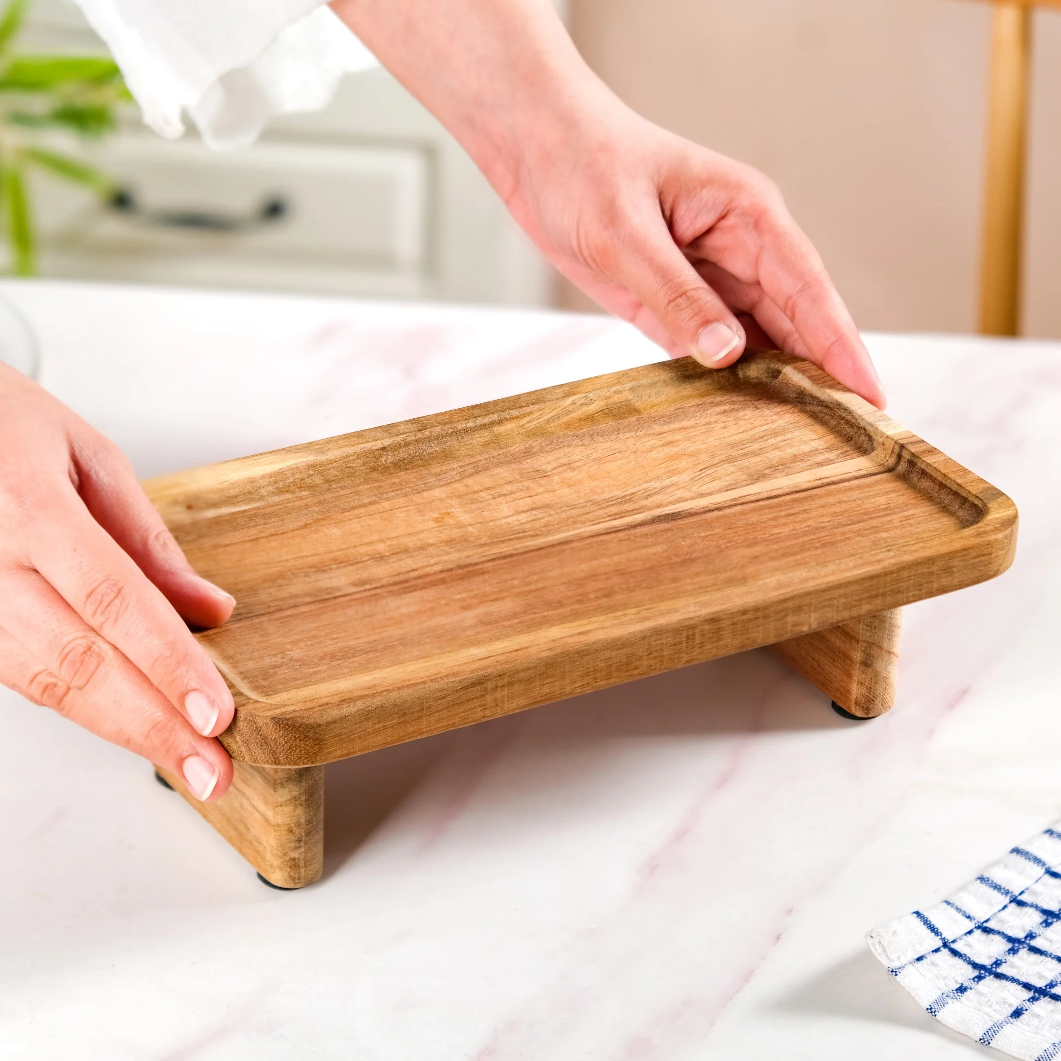 Versatile Wooden Riser Platter 10 Inch - Image 2