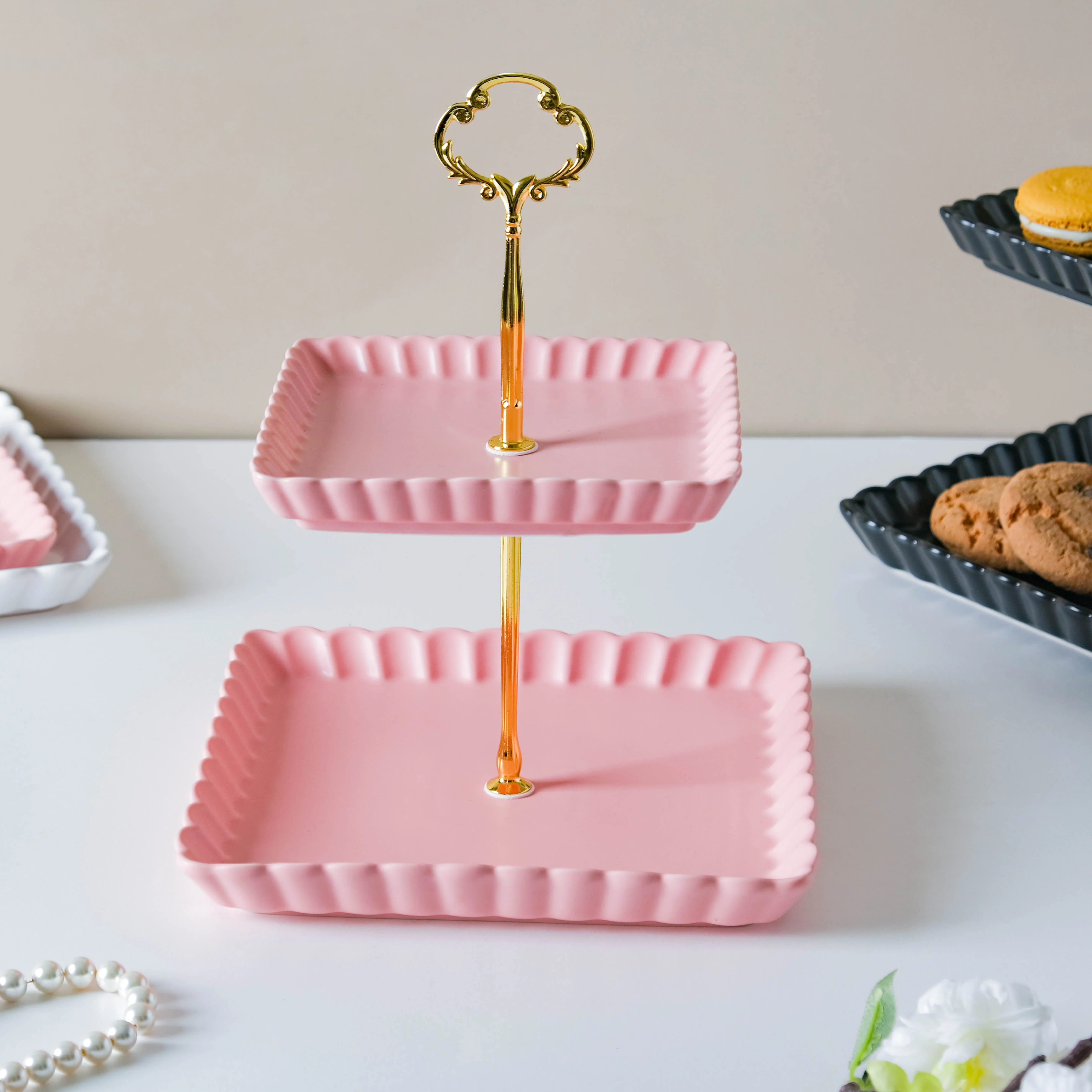 Very Berry Square 2-tier Cupcake Stand - Image 2