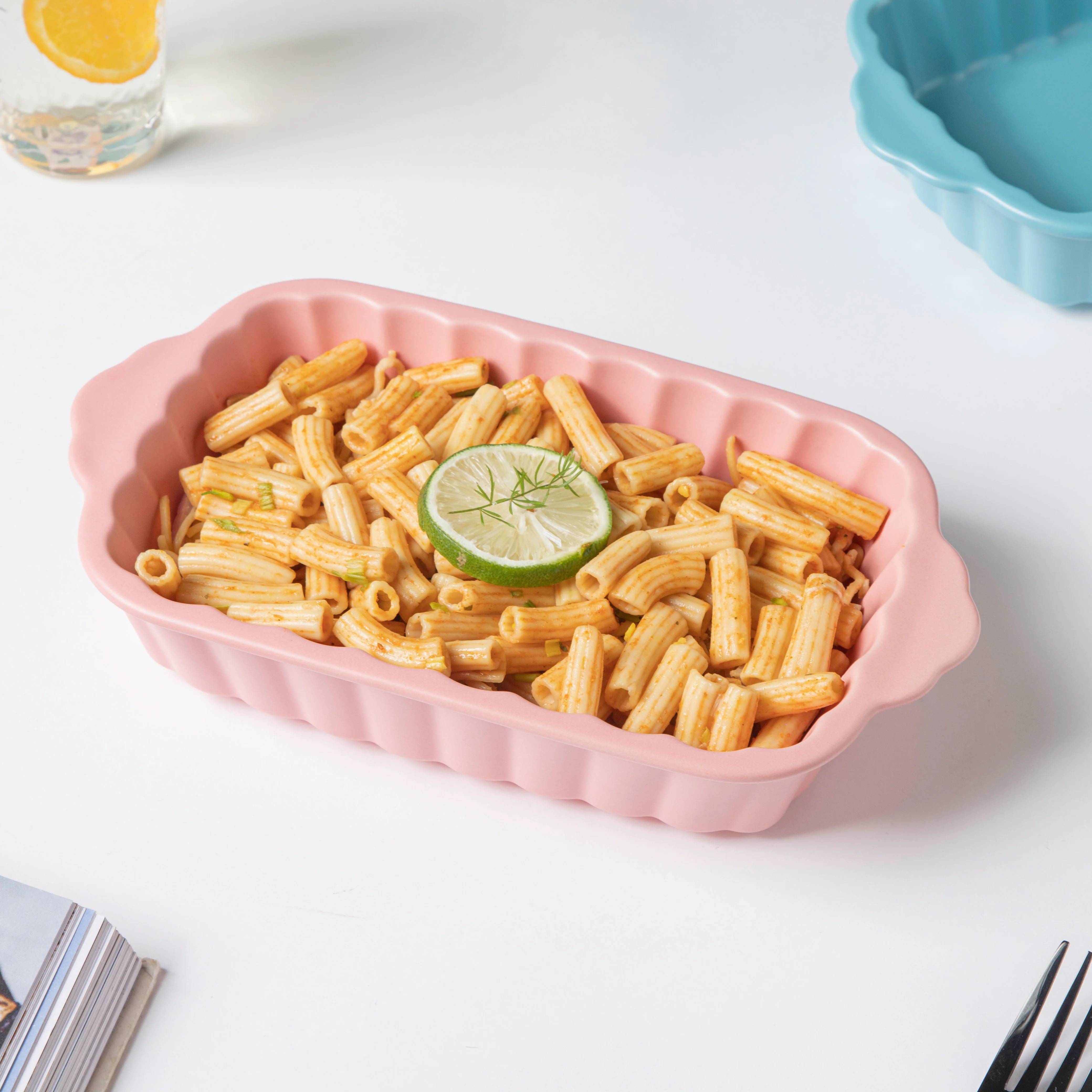 Very Berry Textured Baking Tray 7 Inch - Image 3