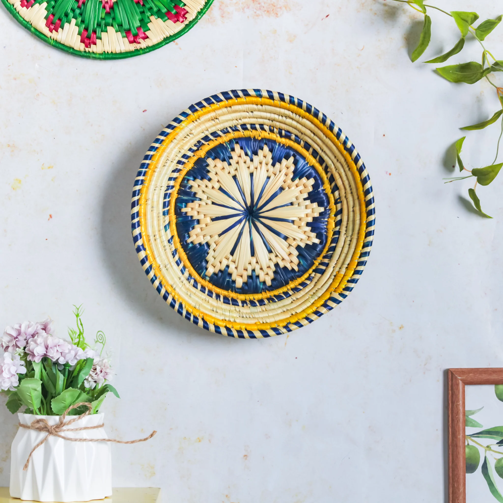 Vibrant Wall Decor - Image 3