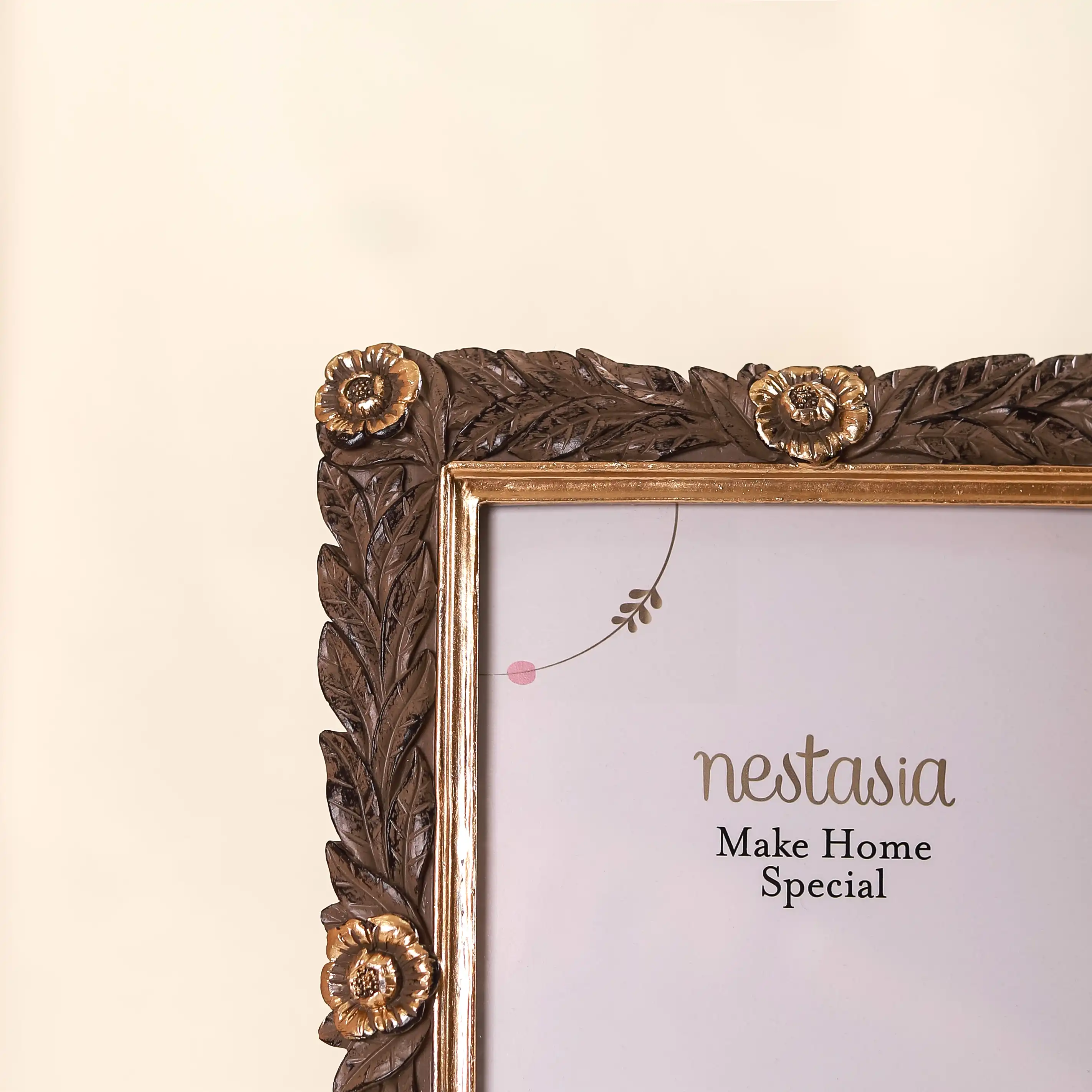Victorian Photo Frame Large 8.5"x7" - Image 7