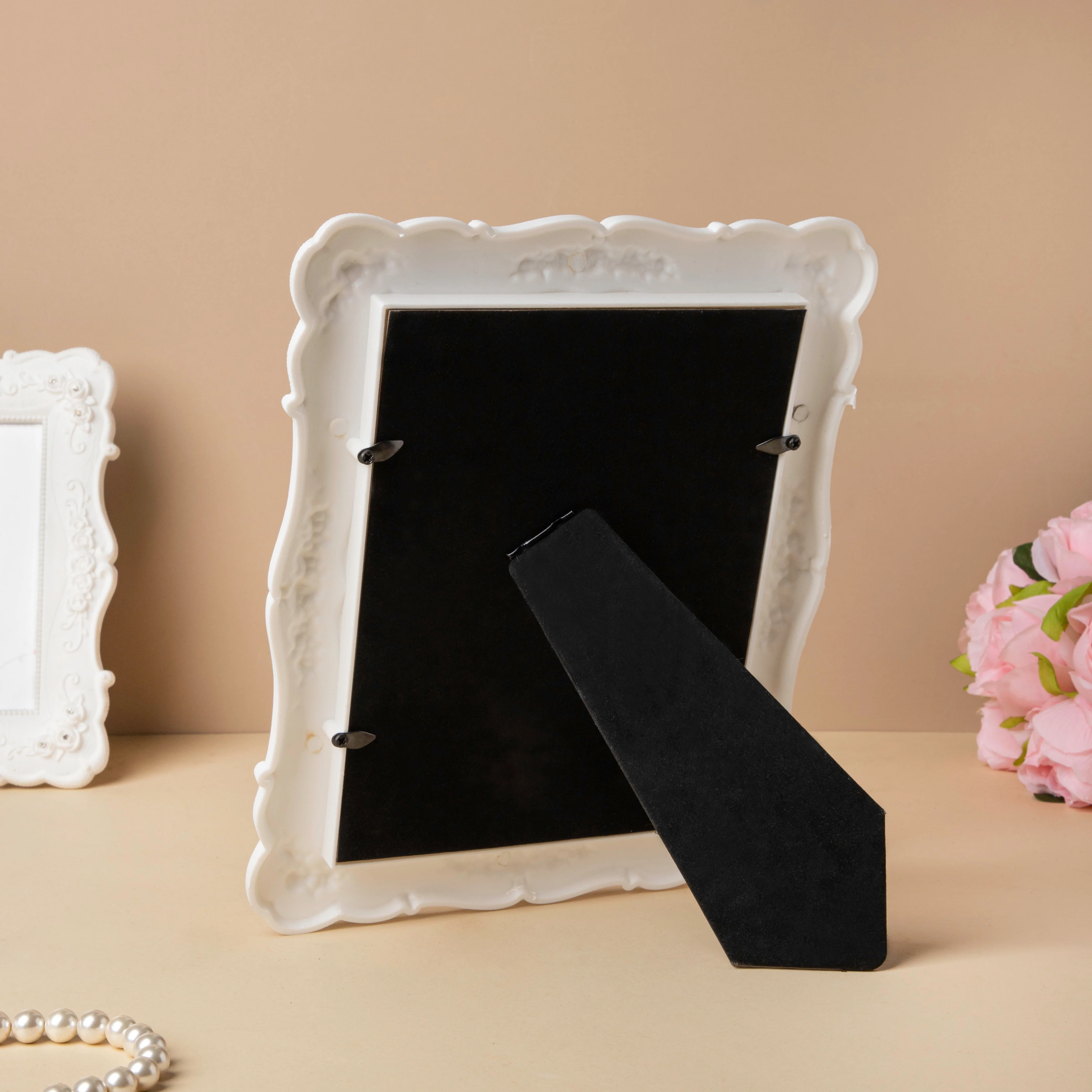 Vintage Flora Carved Photo Frame Large - Image 4