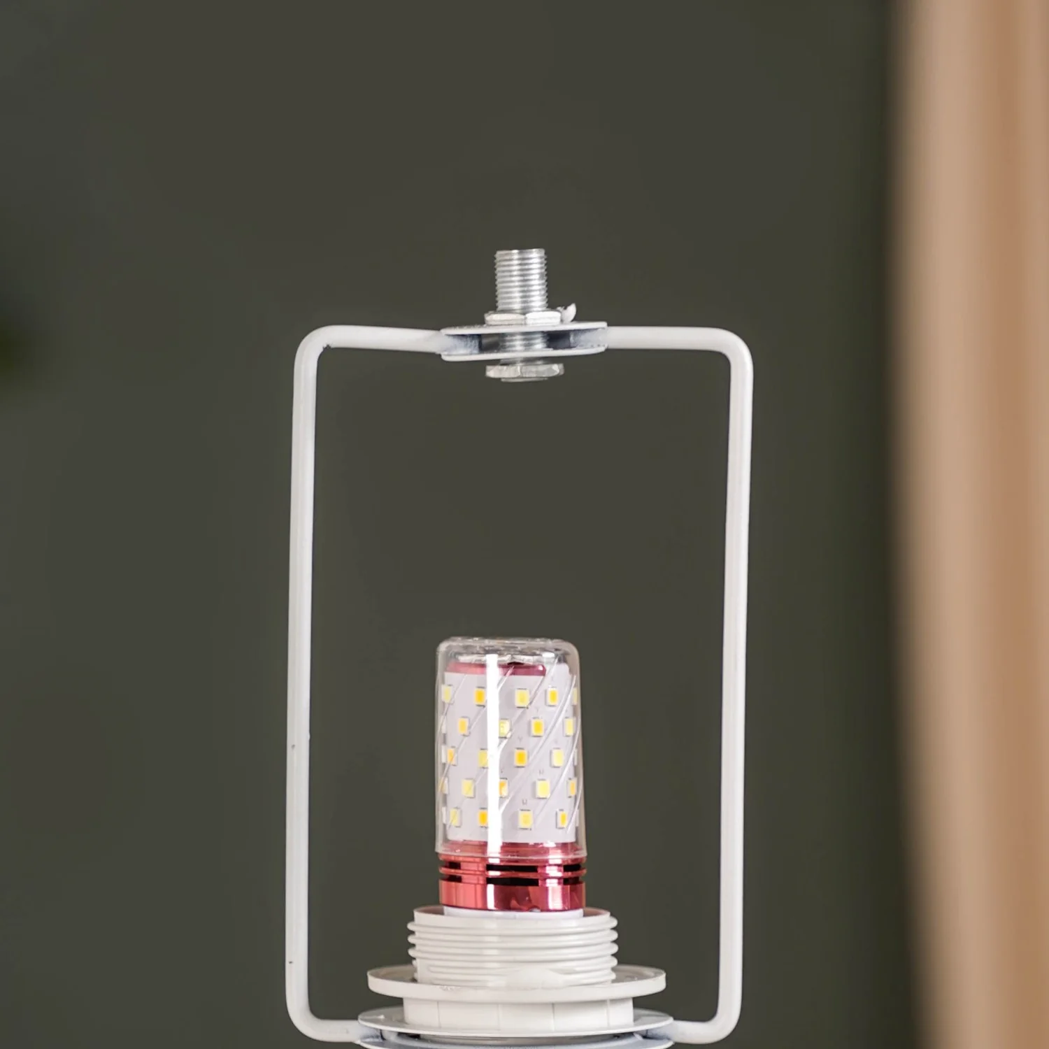 Vintage Glory Crystal LED Table Lamp - Image 9