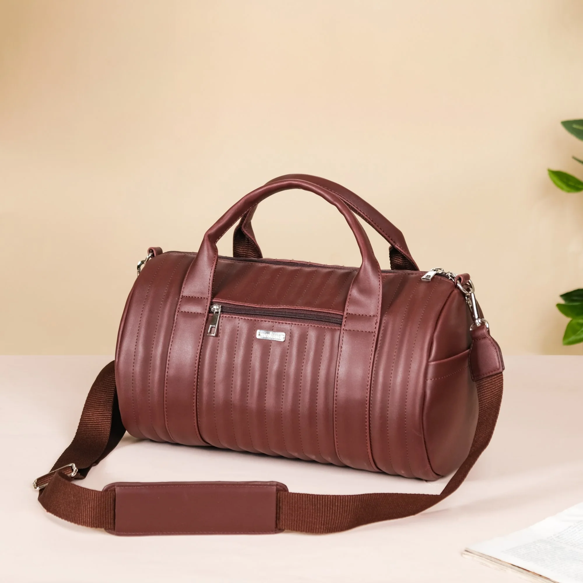 Wanderlust Duffel Bag Brown Set Of 2 - Image 4
