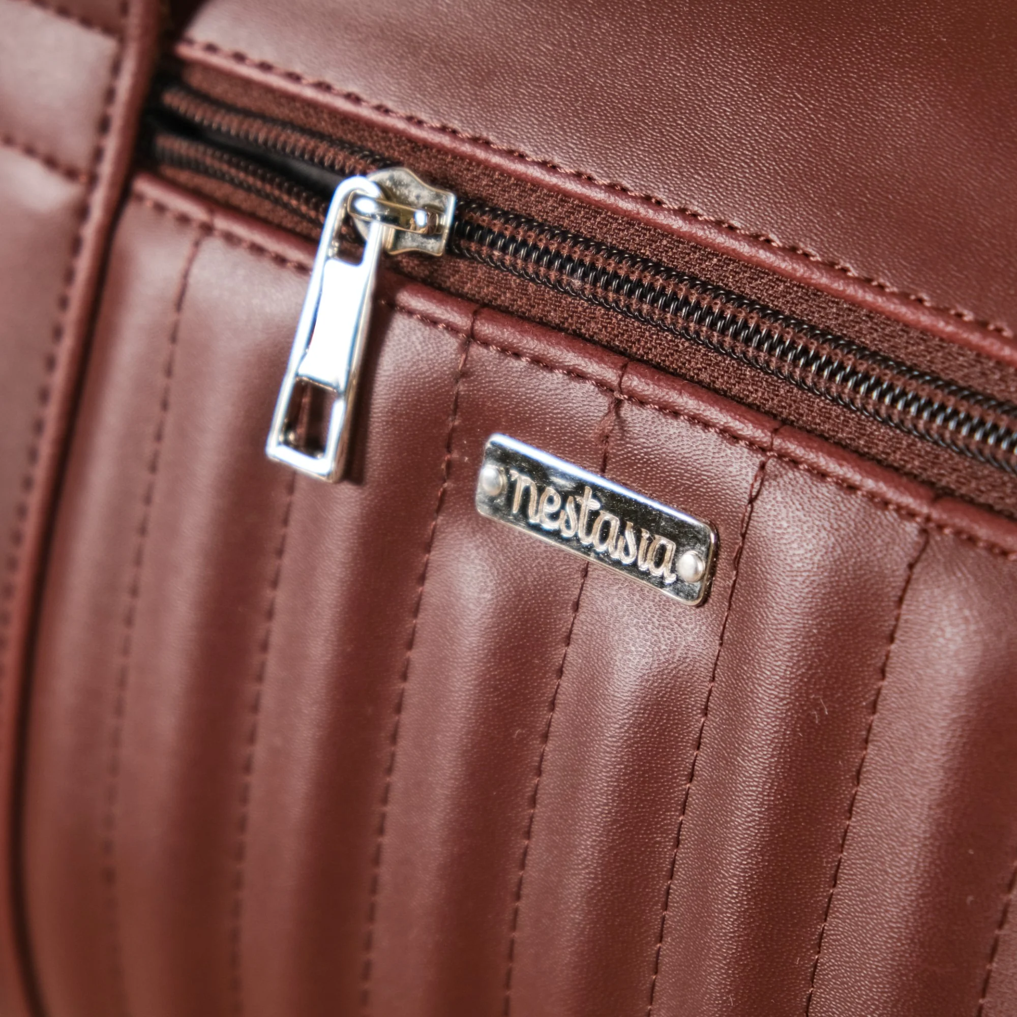 Wanderlust Duffle Bag Brown Large 17x9 Inch - Image 14