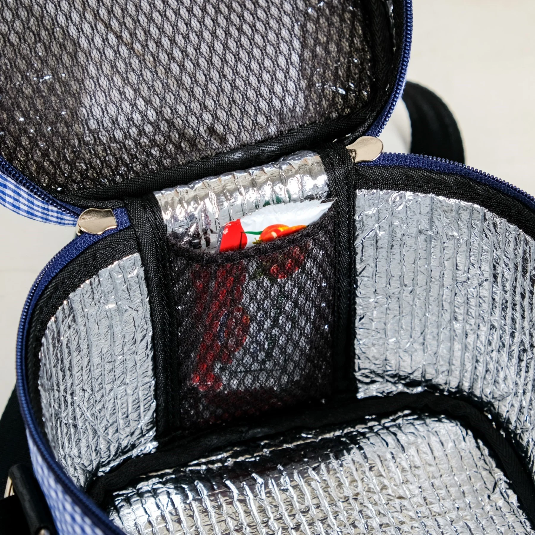 Wanderlust Thermal Lunch Bag Set - Image 8