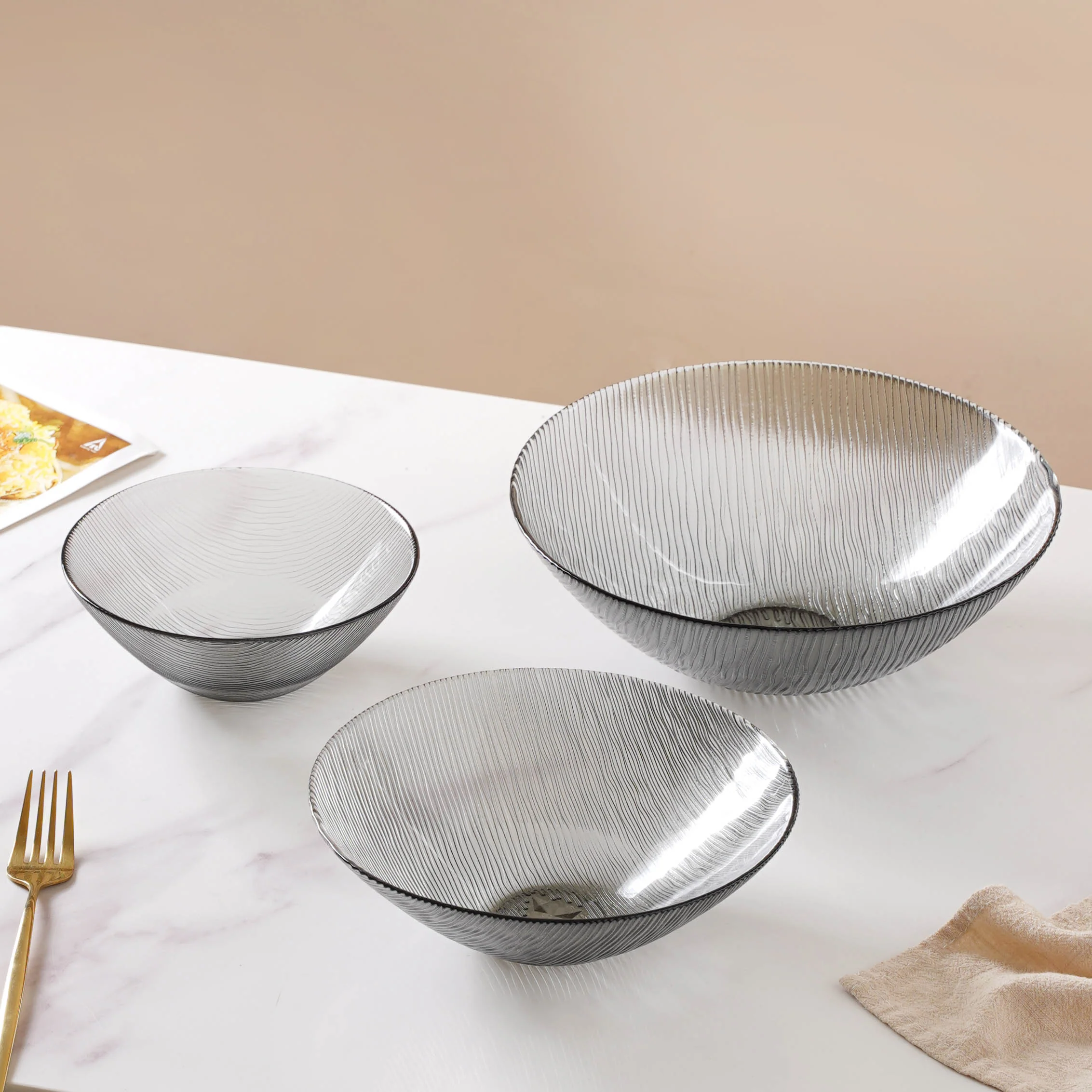 Waves Glass Bowl Set of 3 Grey - Image 4