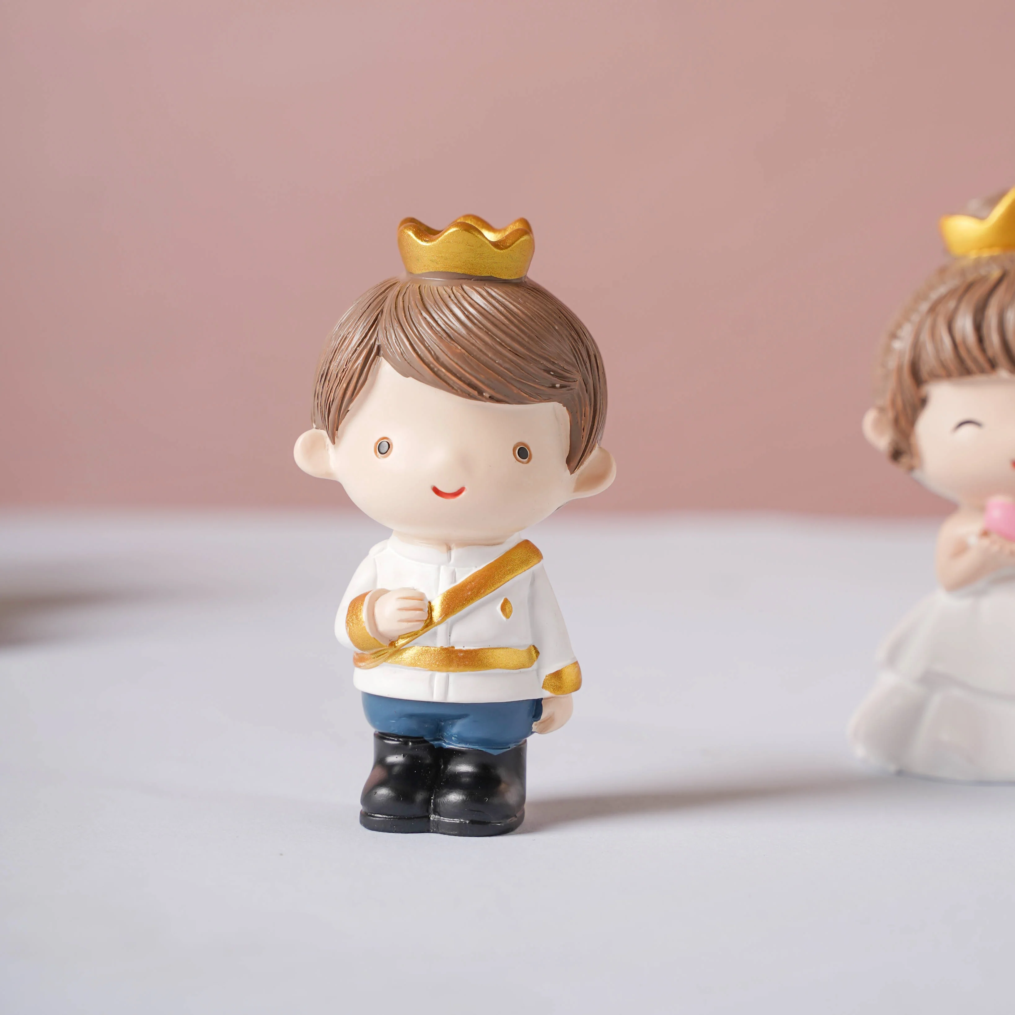 Wedding Couple Resin Showpiece Set Of 2 - Image 6