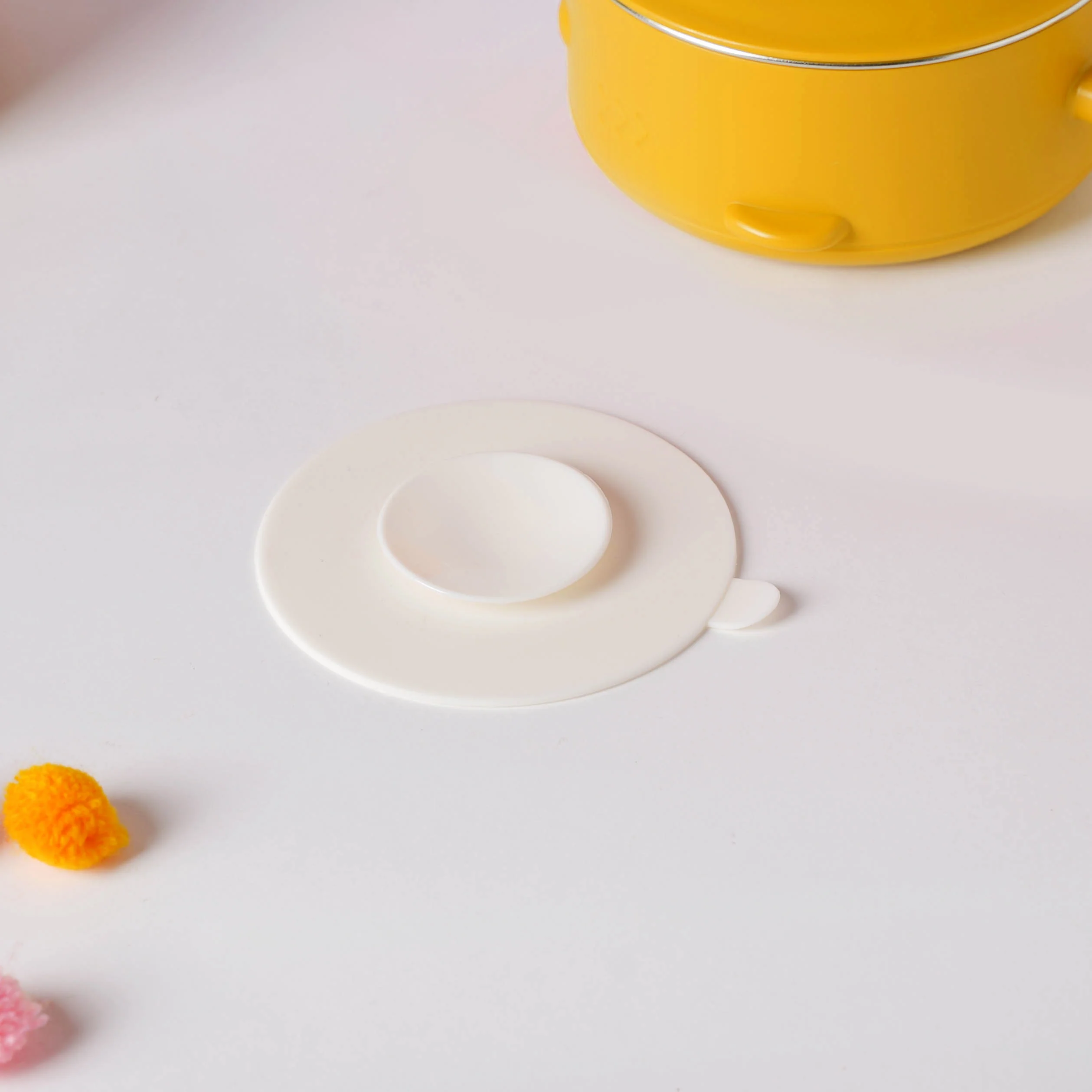 Whale Double Walled Anti-Slip Feeding Bowl Yellow 400 ml - Image 8
