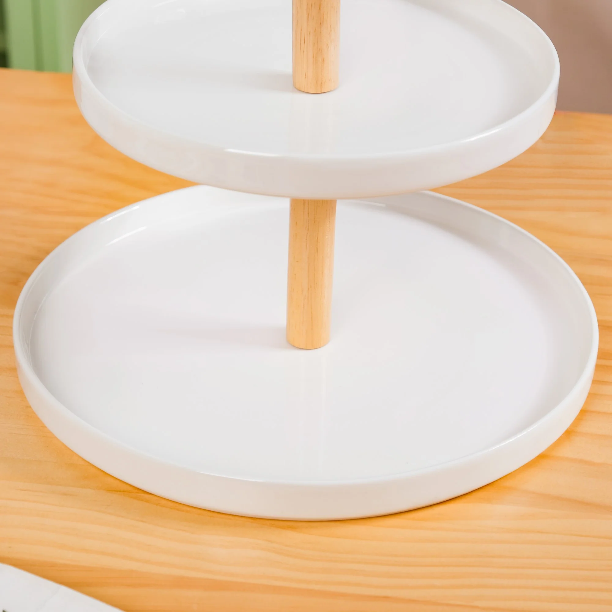 White 3 Tier Ceramic Cupcake Stand - Image 6